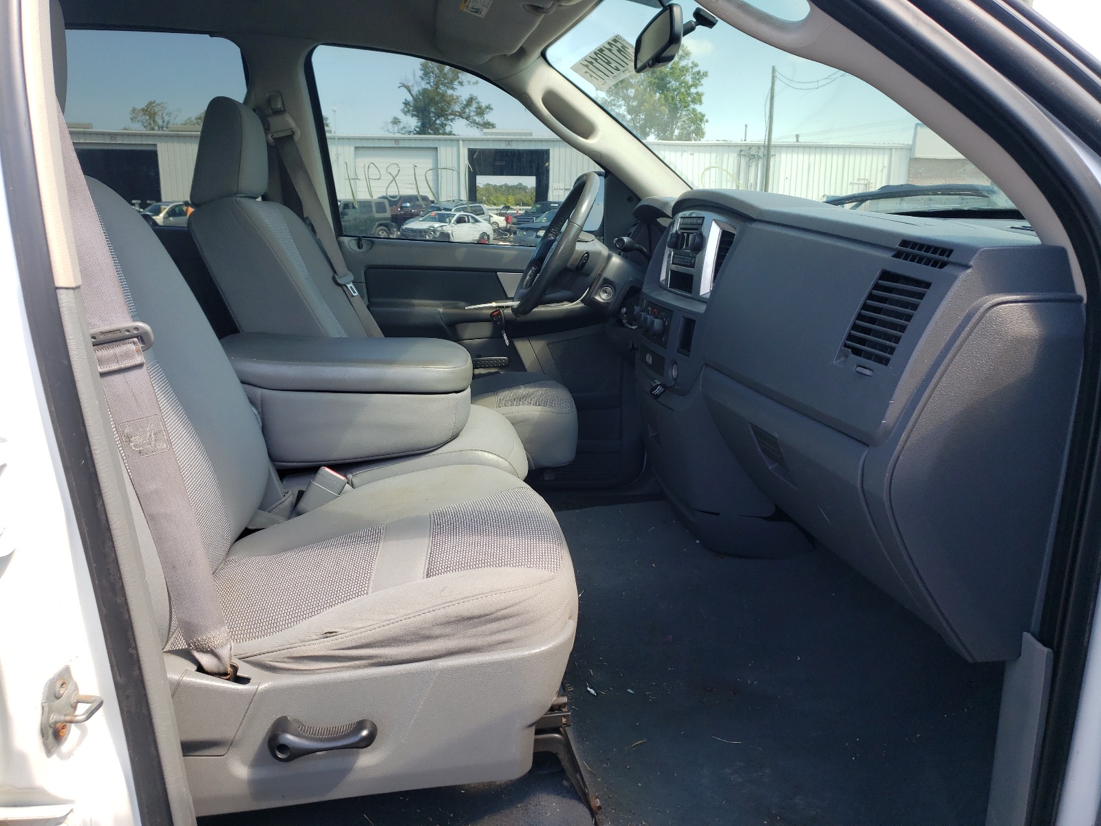 Photo 5 from auction – 2008 DODGE RAM 1500 S with VIN 1D7HU18268S541045