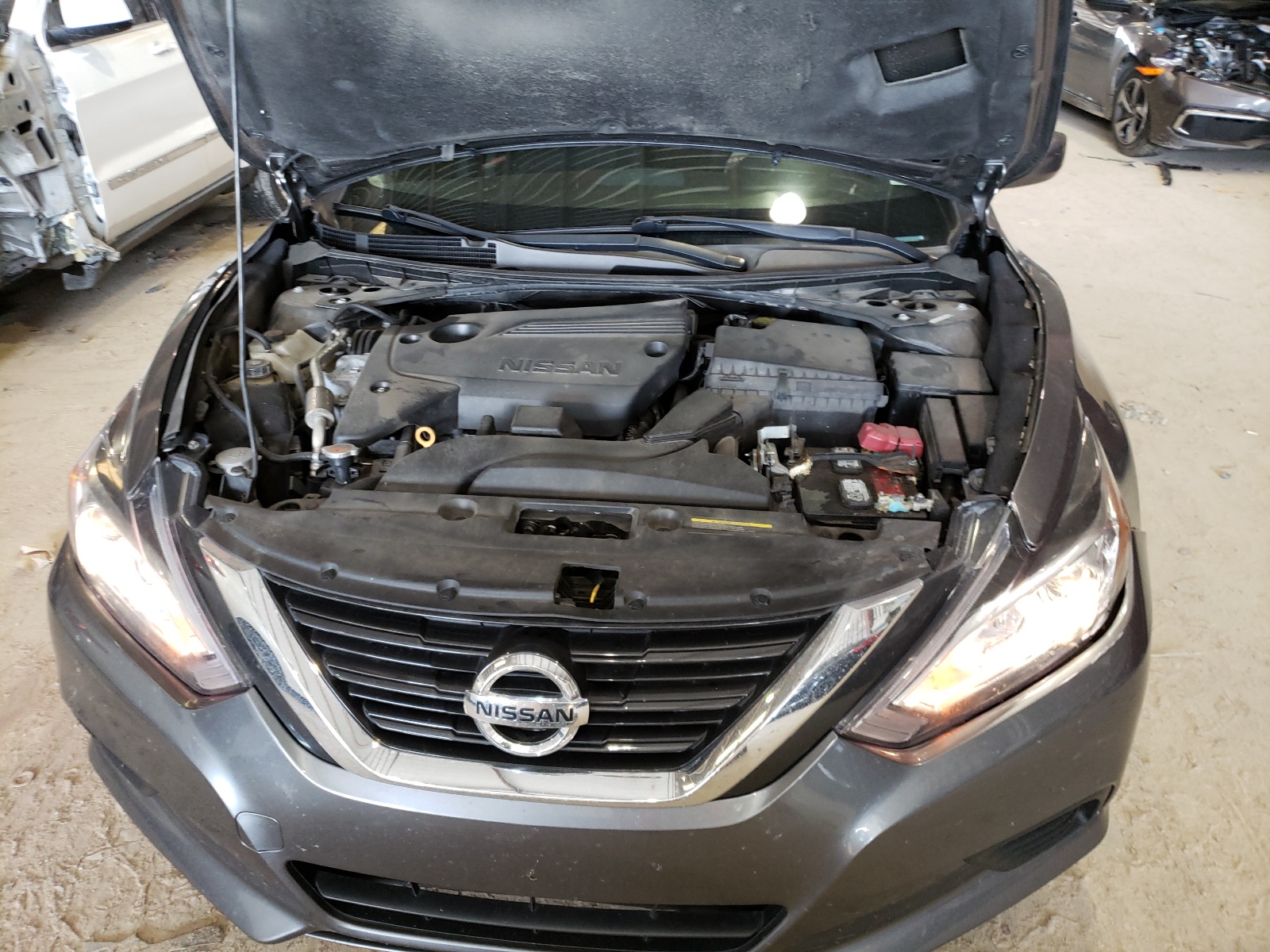 Photo 7 from auction – 2016 NISSAN ALTIMA 2.5 with VIN 1N4AL3AP4GN382741