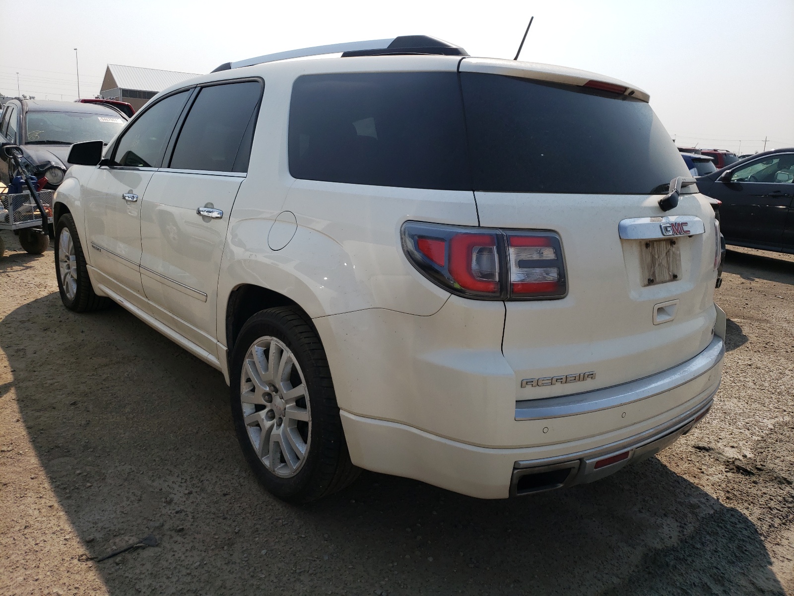 Фото 3 с аукциона – 2015 GMC ACADIA DEN с VIN 1GKKVTKDXFJ202976
