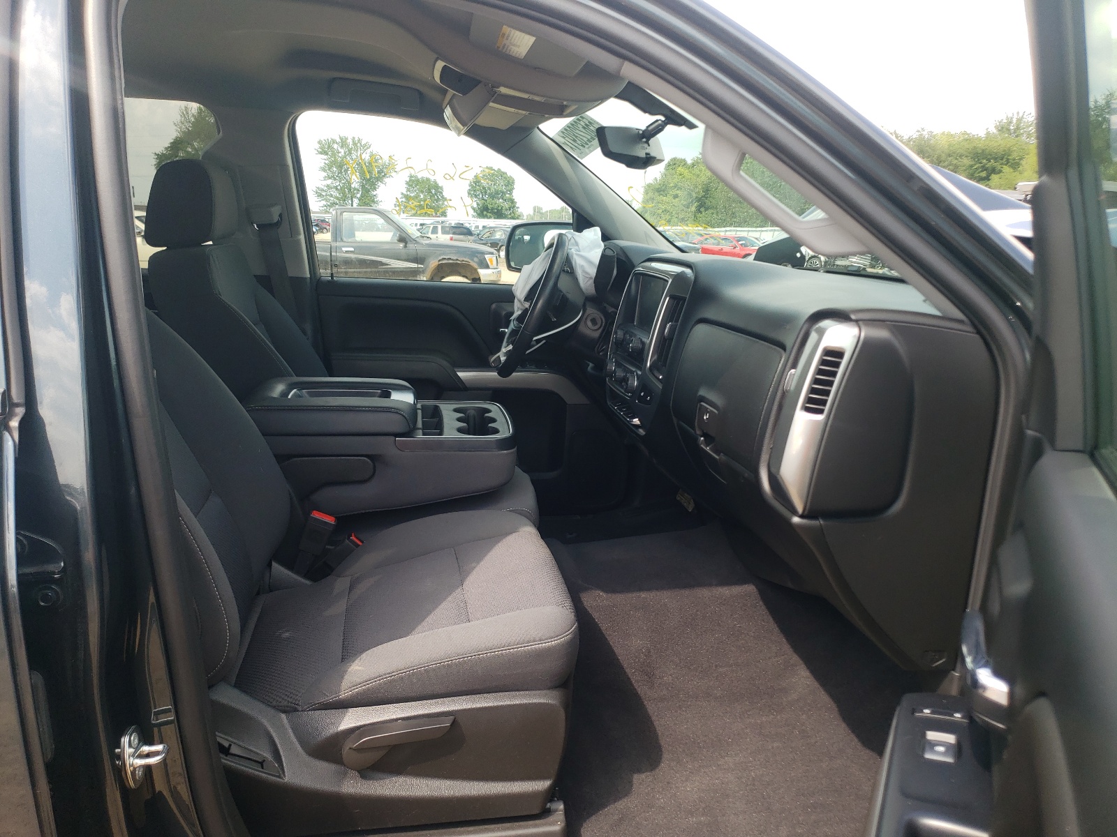 Zdjęcie 5 z aukcji – 2018 CHEVROLET SILVERADO z VIN 3GCUKREC8JG474097