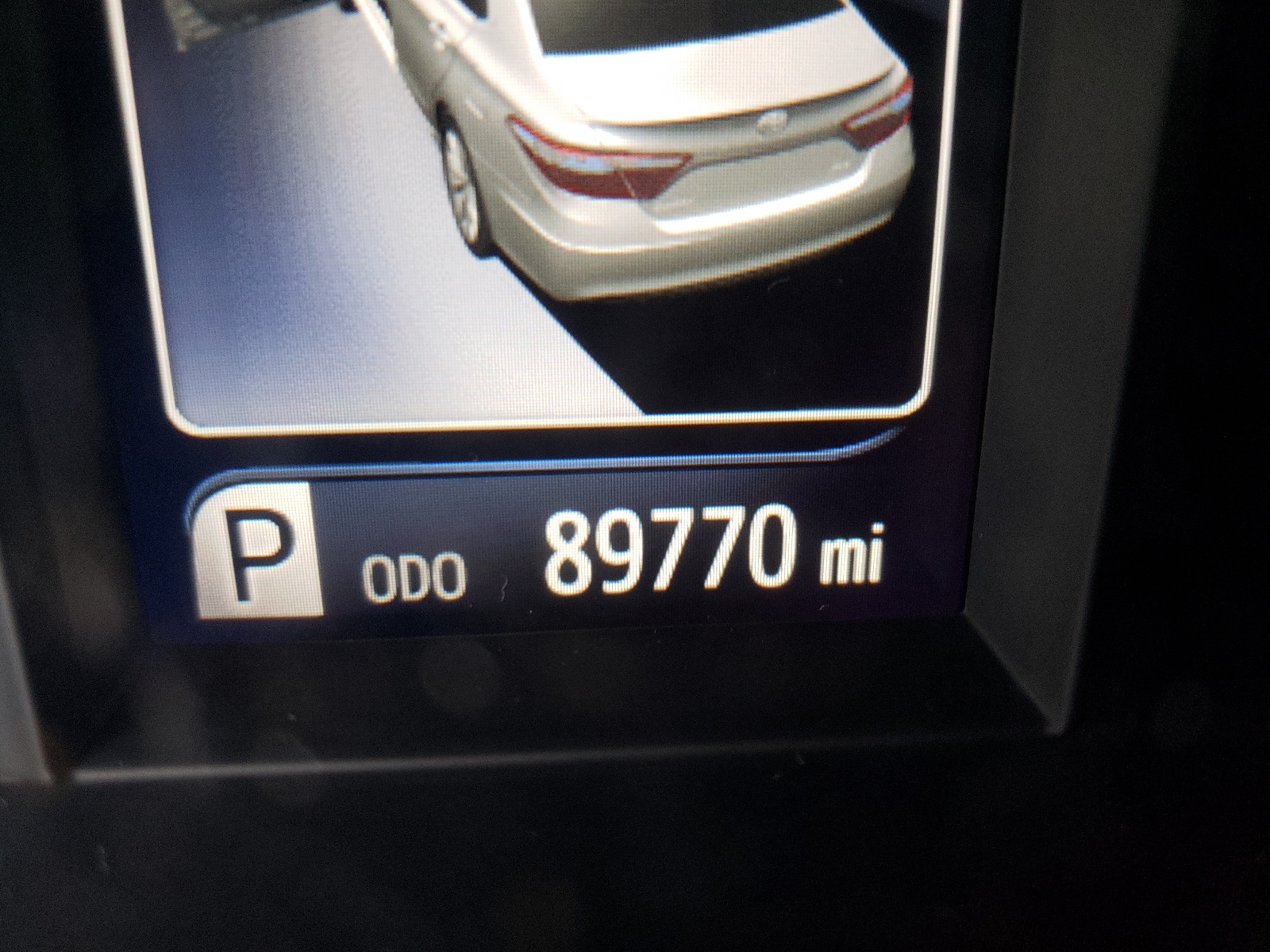 Photo 8 from auction – 2017 TOYOTA CAMRY LE with VIN 4T1BF1FKXHU631151