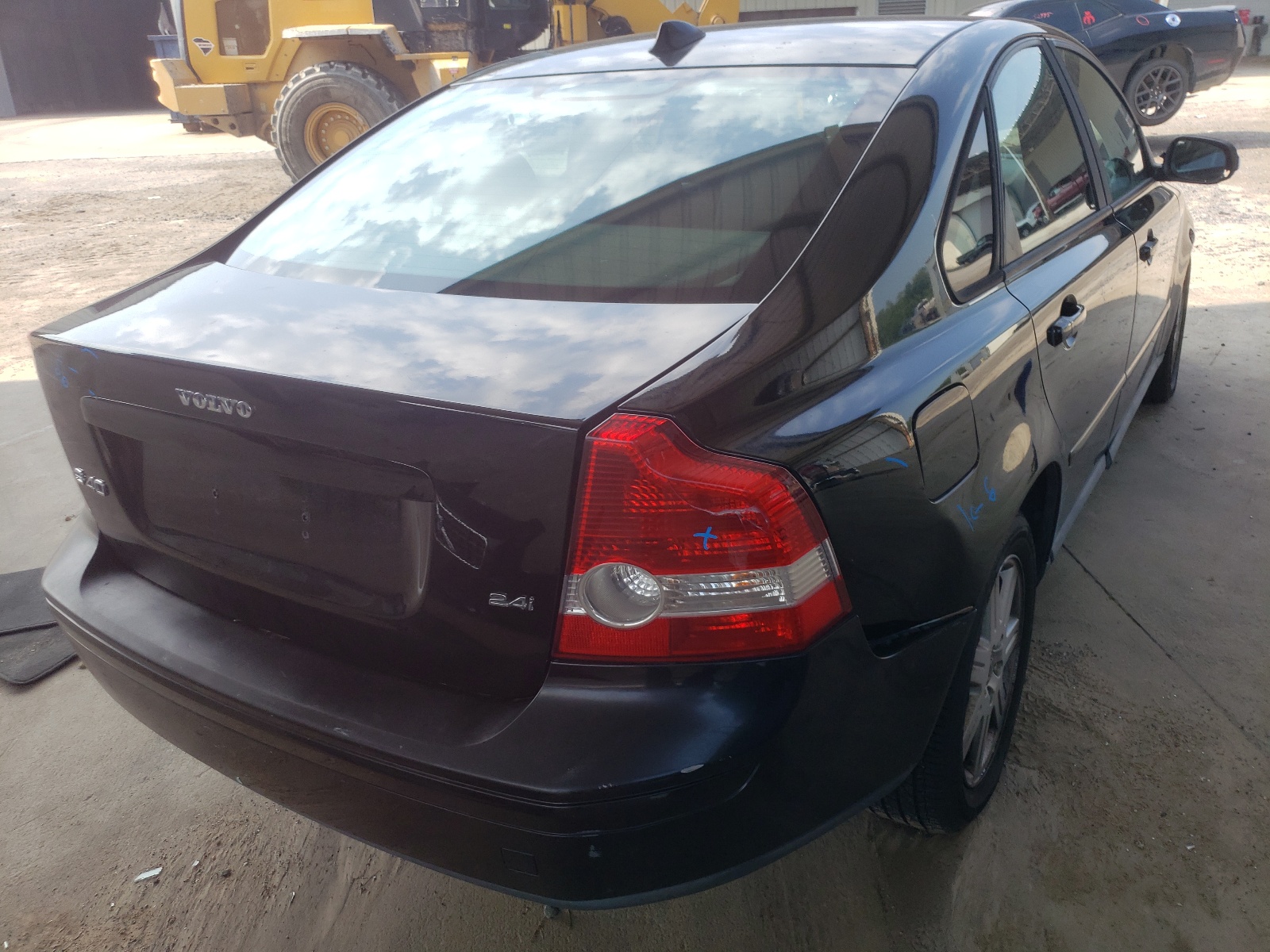 Photo 4 from auction – 2007 VOLVO S40 2.4I with VIN YV1MS390372250860