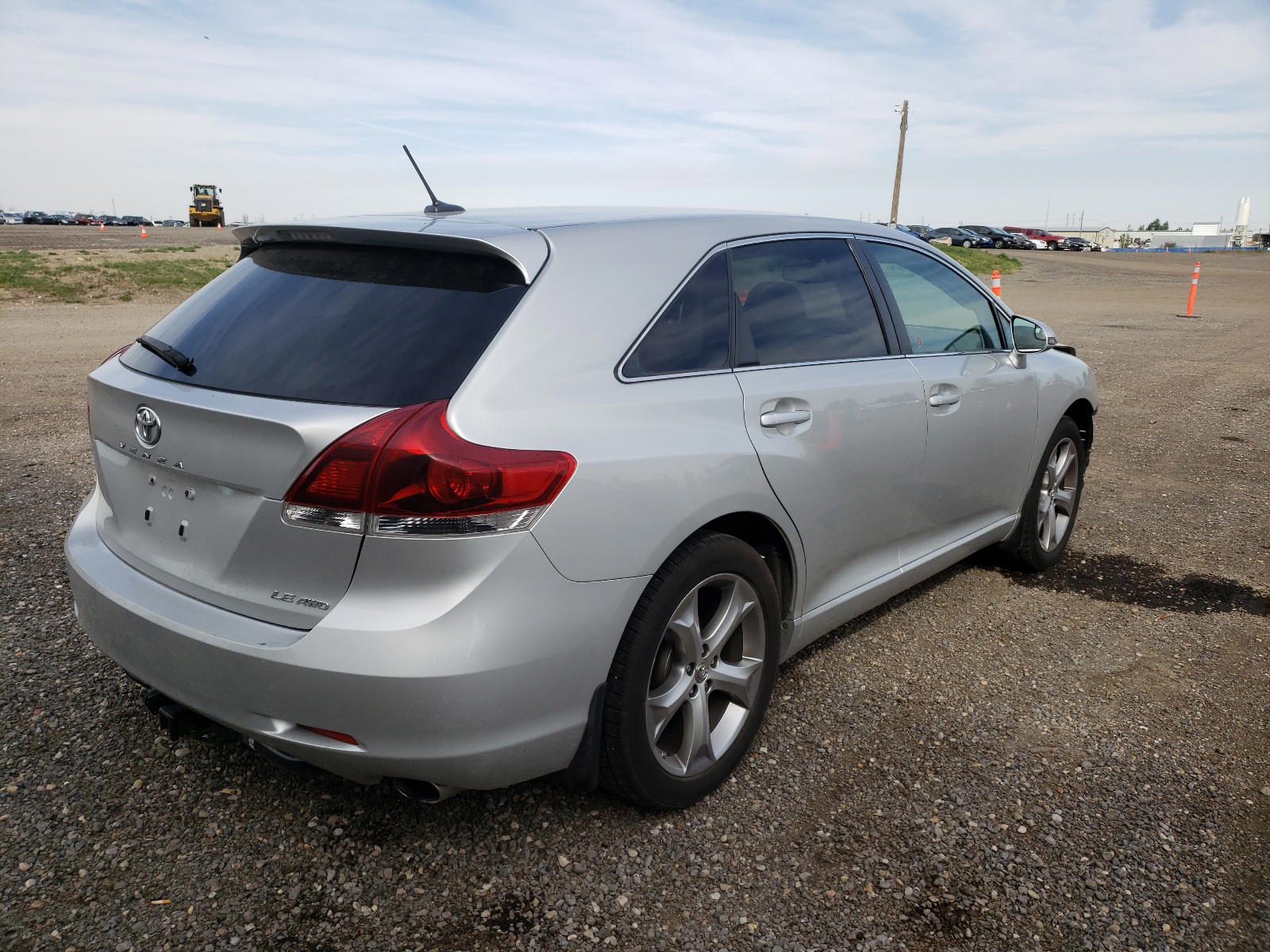 Photo 4 from auction – 2014 TOYOTA VENZA LE with VIN 4T3BK3BB3EU098723