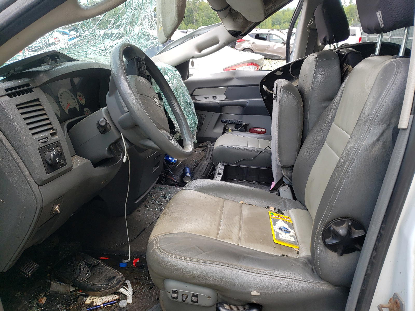 Photo 5 from auction – 2009 DODGE RAM 3500 with VIN 3D7MX38L69G536060