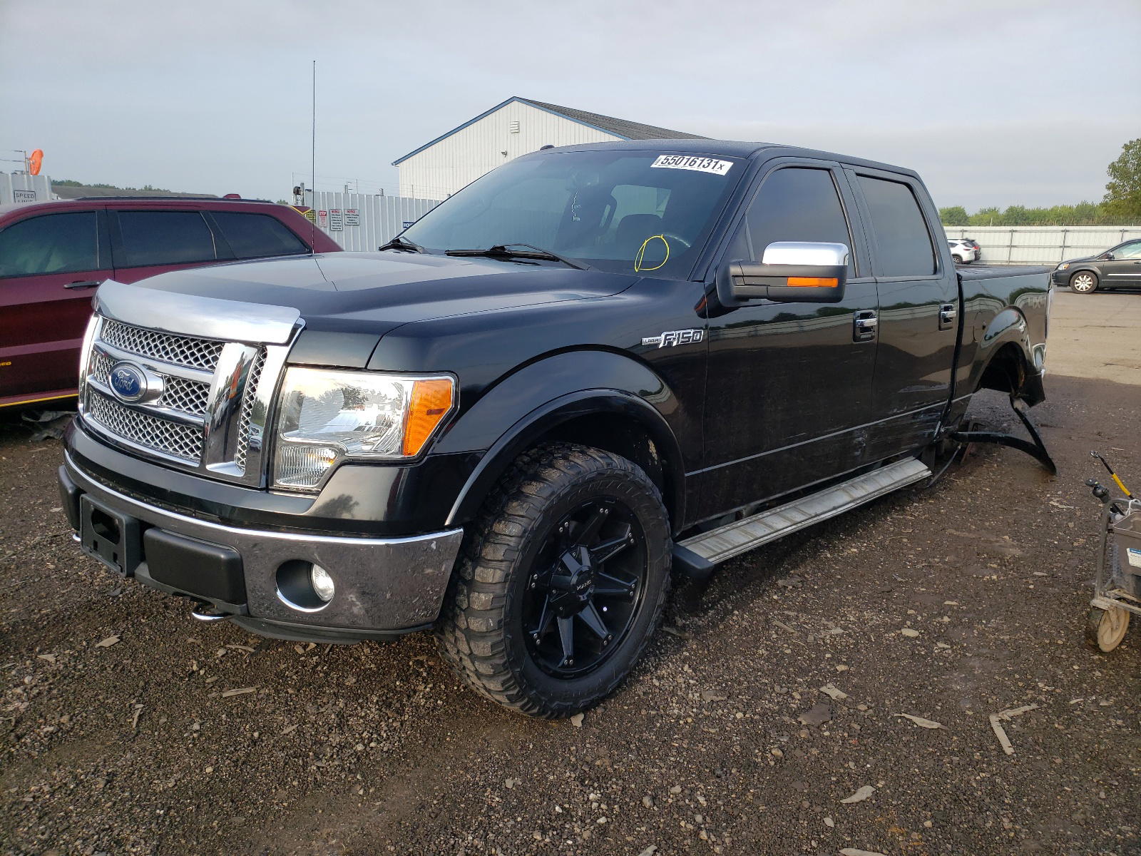 Photo 2 from auction – 2011 FORD F150 SUPER with VIN 1FTFW1EFXBFC04431