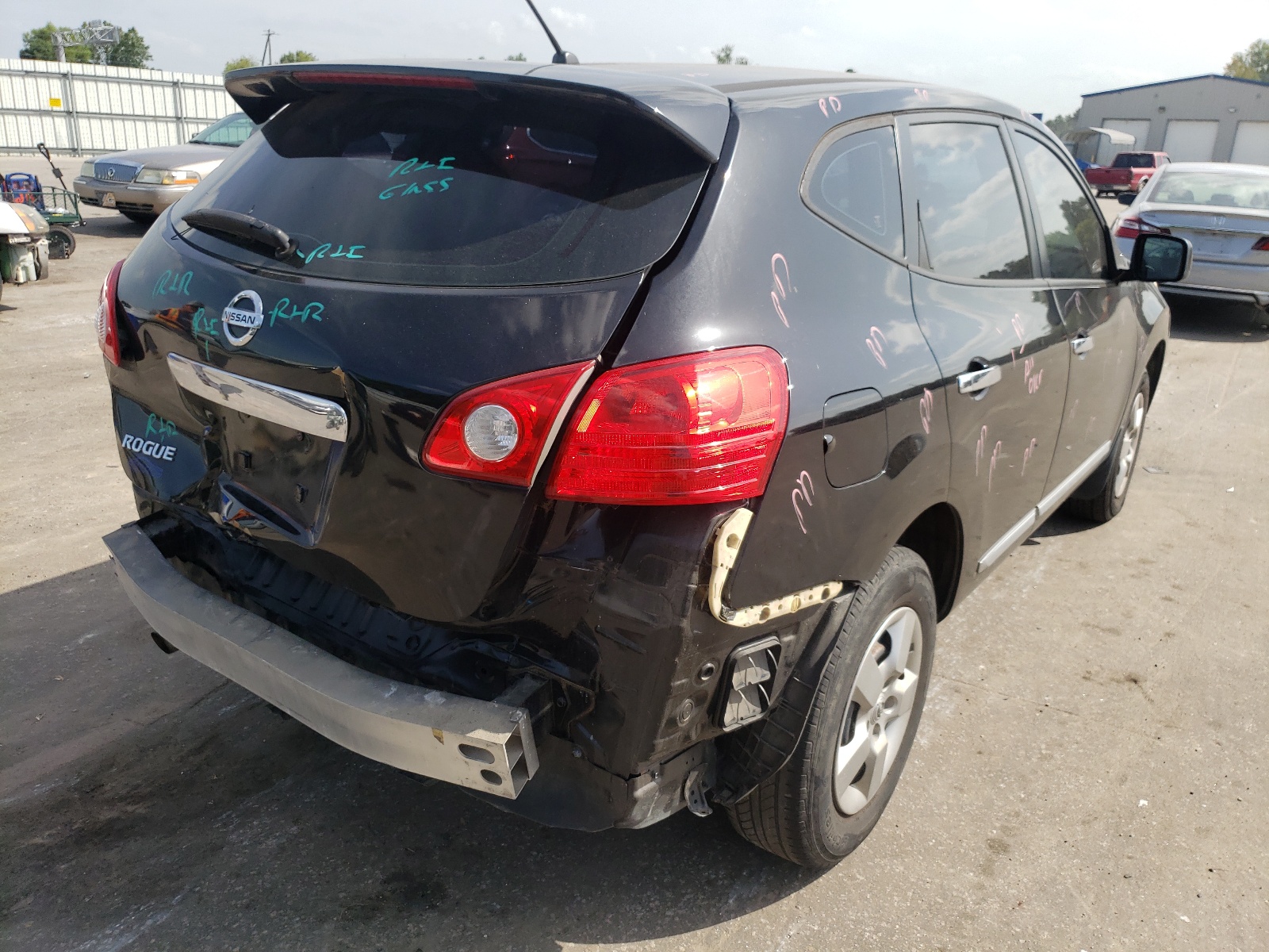 Photo 4 from auction – 2012 NISSAN ROGUE S with VIN JN8AS5MVXCW406293