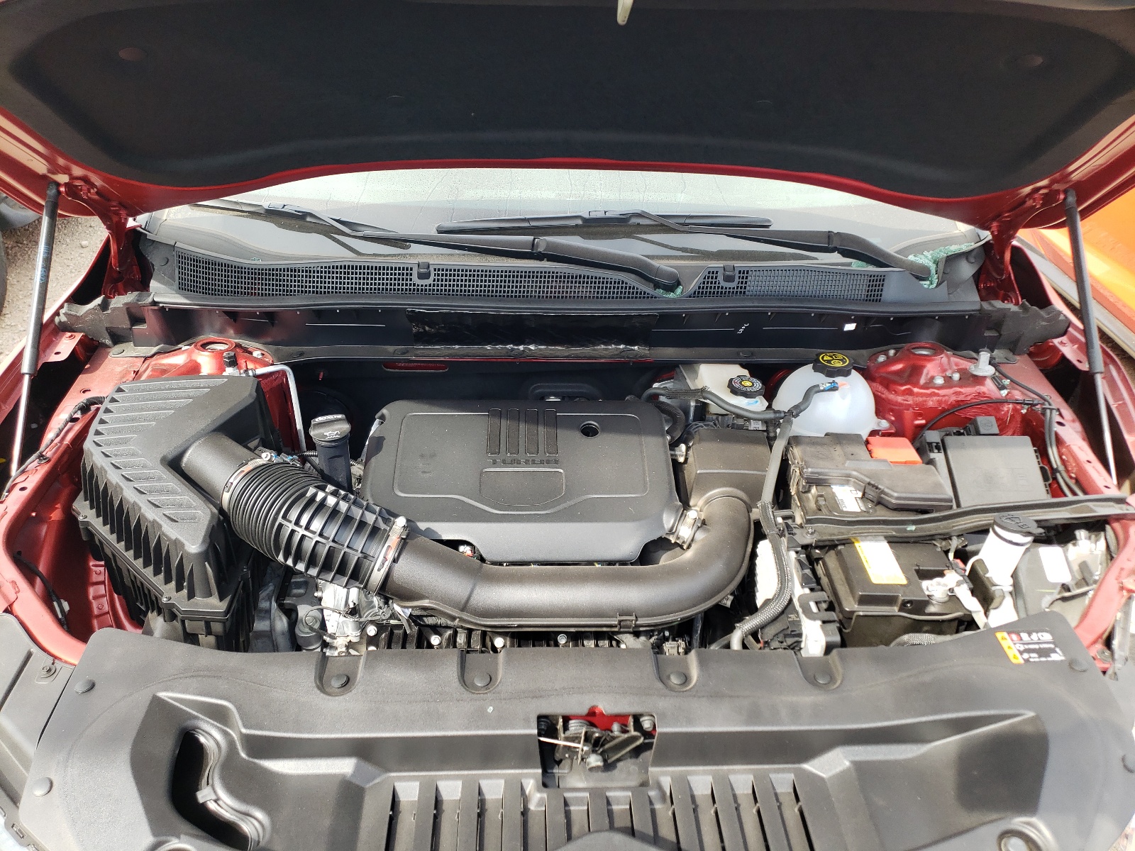 Photo 7 from auction – 2021 CHEVROLET BLAZER 2LT with VIN 3GNKBHR49MS567692