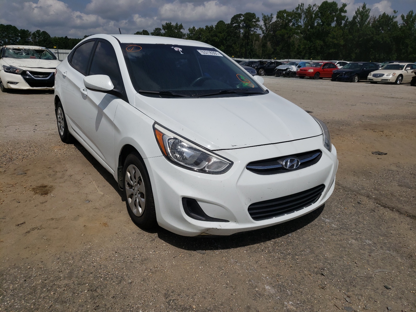 HYUNDAI ACCENT GLS 2015 with VIN KMHCT4AE5FU809111 - Photo from auction