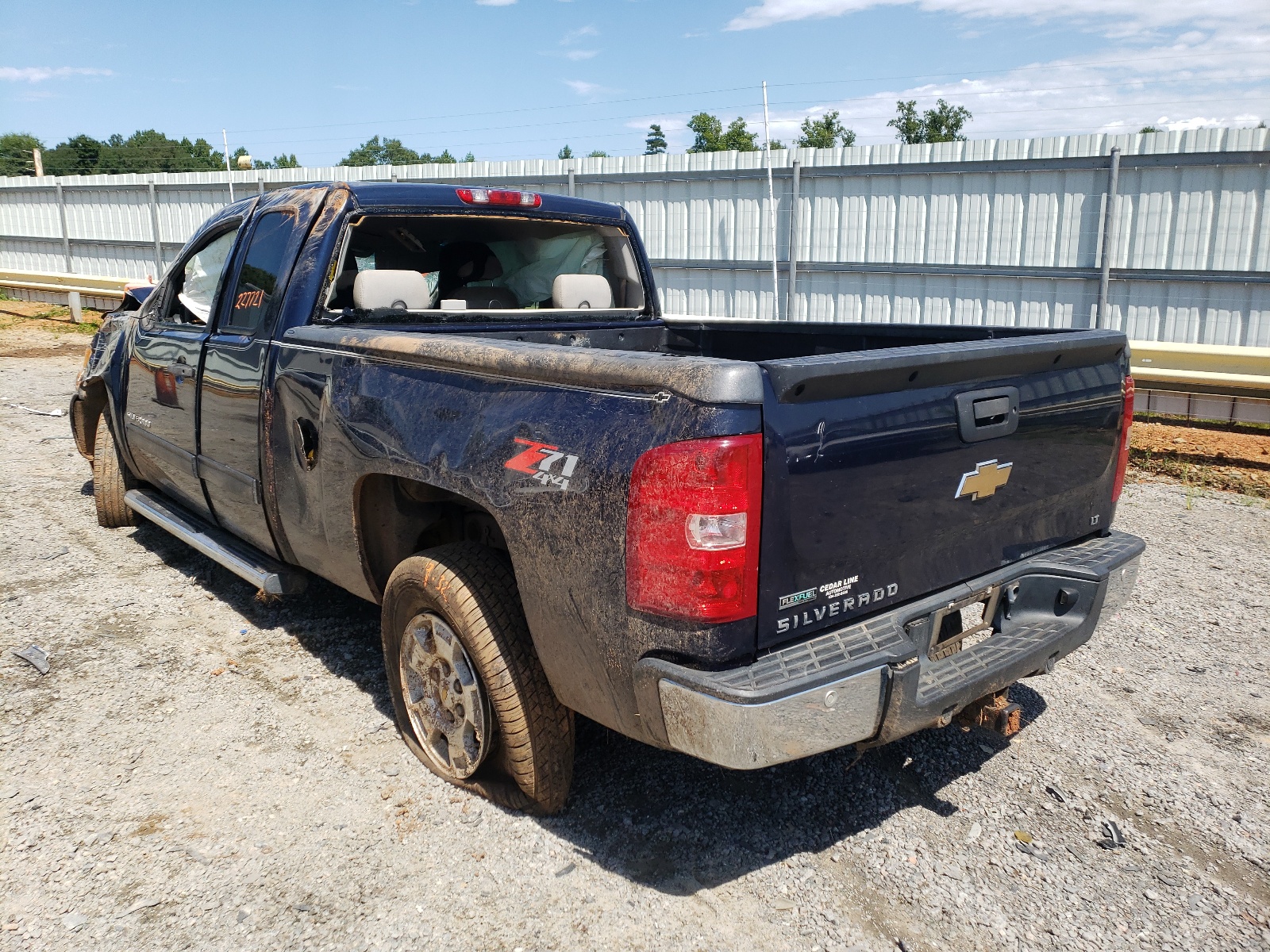 Photo 3 from auction – 2010 CHEVROLET SILVERADO with VIN 1GCSKSE31AZ139309