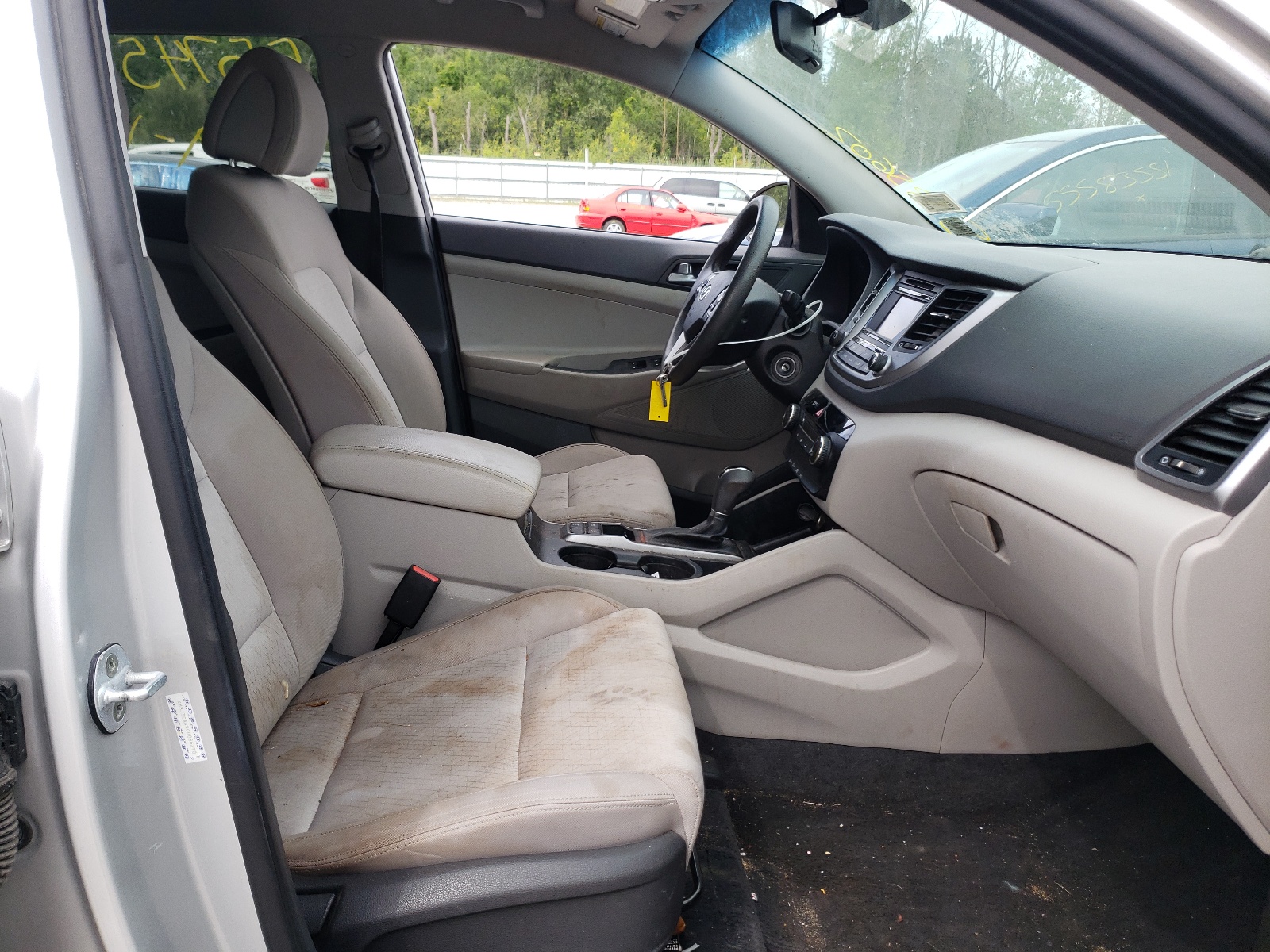 Photo 5 from auction – 2016 HYUNDAI TUCSON LIM with VIN KM8J3CA4XGU086270