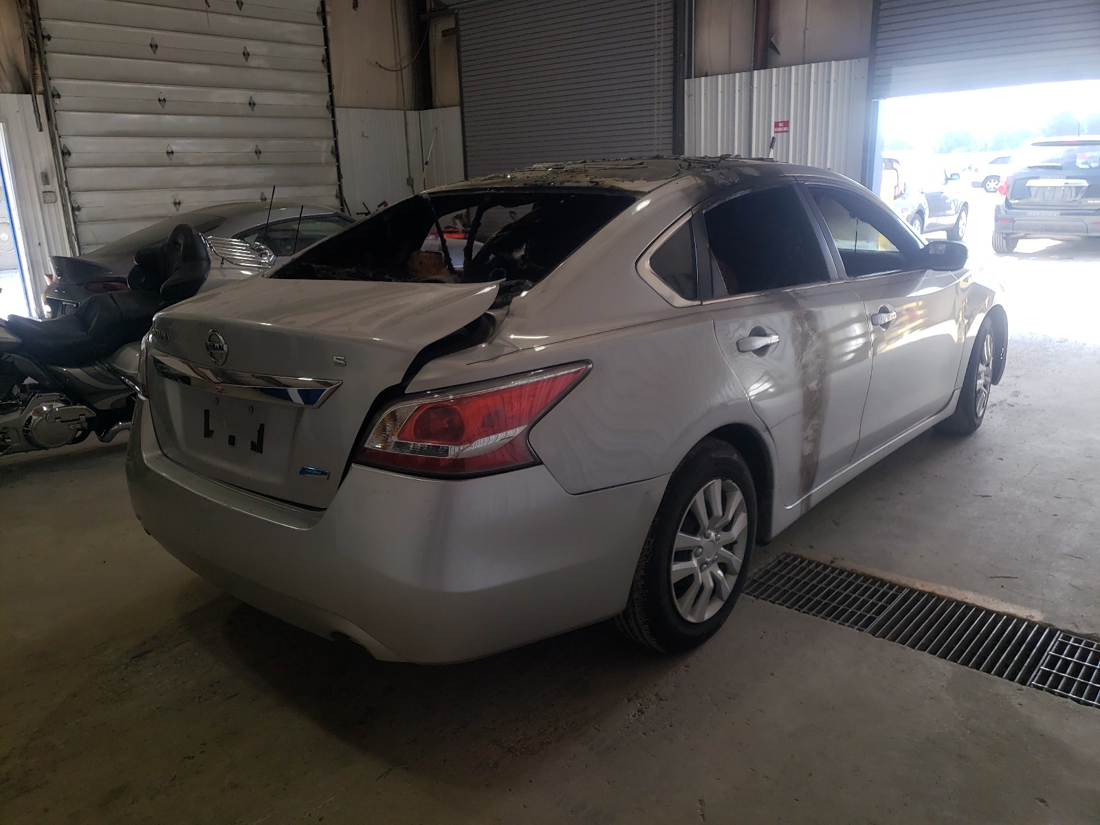 Photo 4 from auction – 2014 NISSAN ALTIMA 2.5 with VIN 1N4AL3AP4EC329367