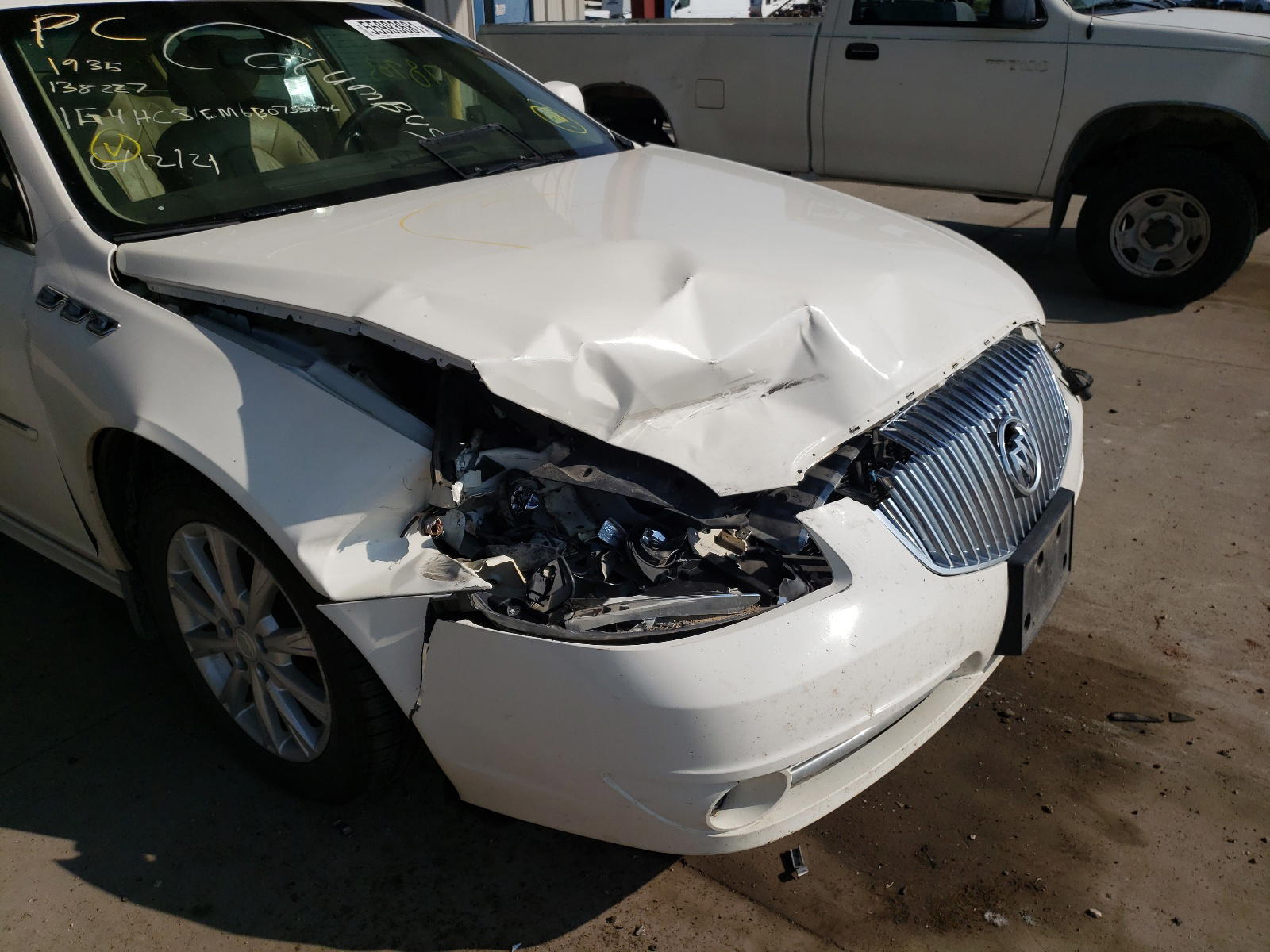 Photo 9 from auction – 2011 BUICK LUCERNE CX with VIN 1G4HC5EM6BU135896