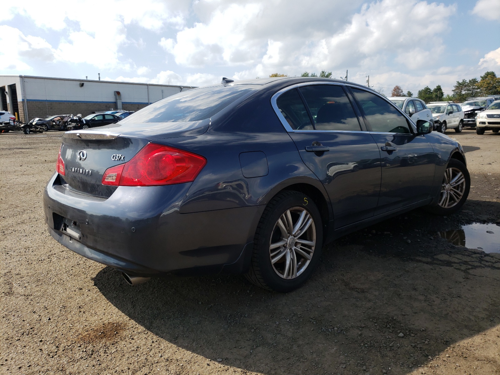 Photo 4 from auction – 2010 INFINITI G37 with VIN JN1CV6AR2AM453354