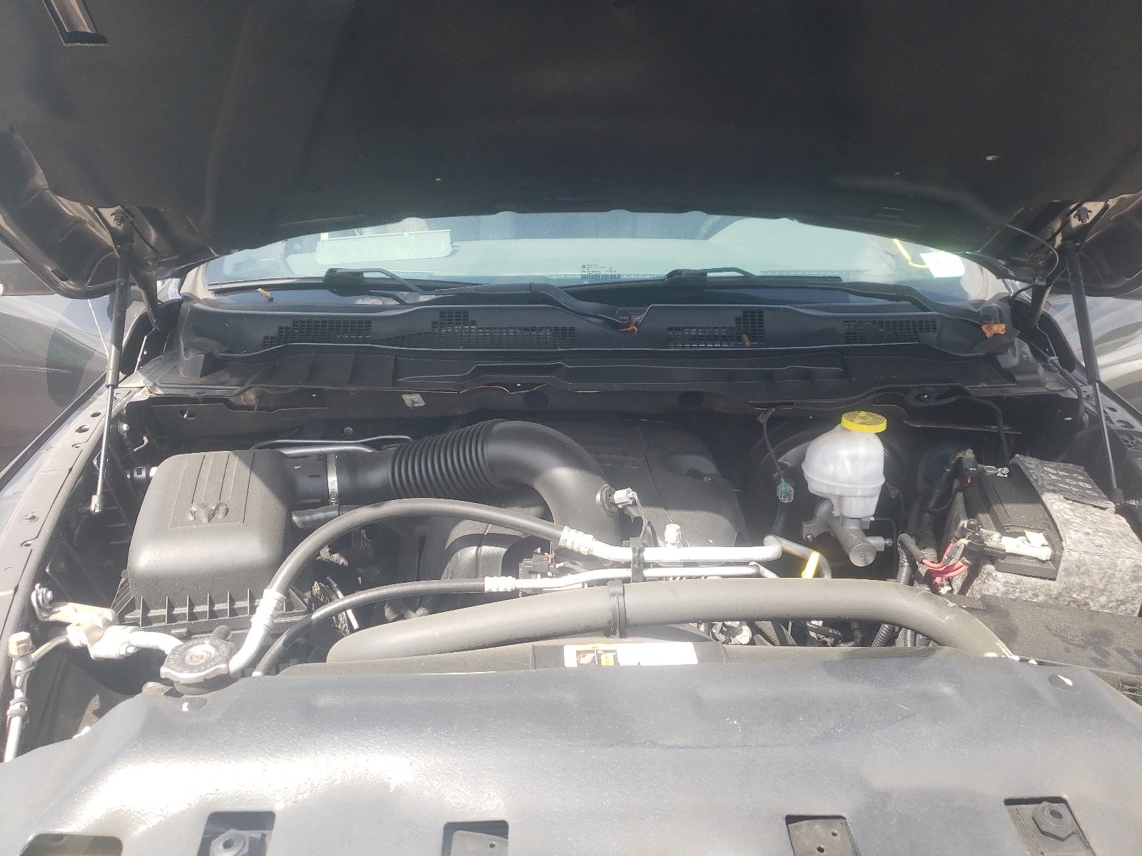 Фото 7 с аукциона – 2019 RAM 1500 CLASS с VIN 1C6RR6LT5KS529688