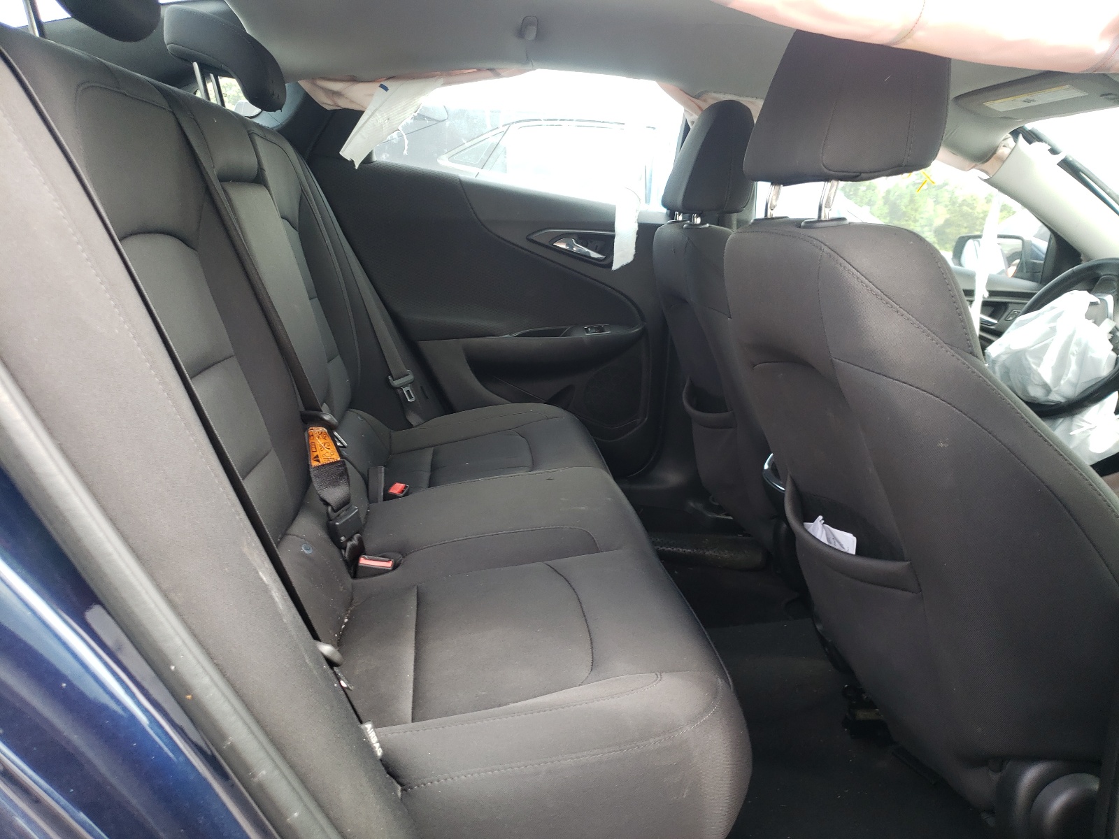Photo 6 from auction – 2017 CHEVROLET MALIBU LT with VIN 1G1ZE5STXHF285417