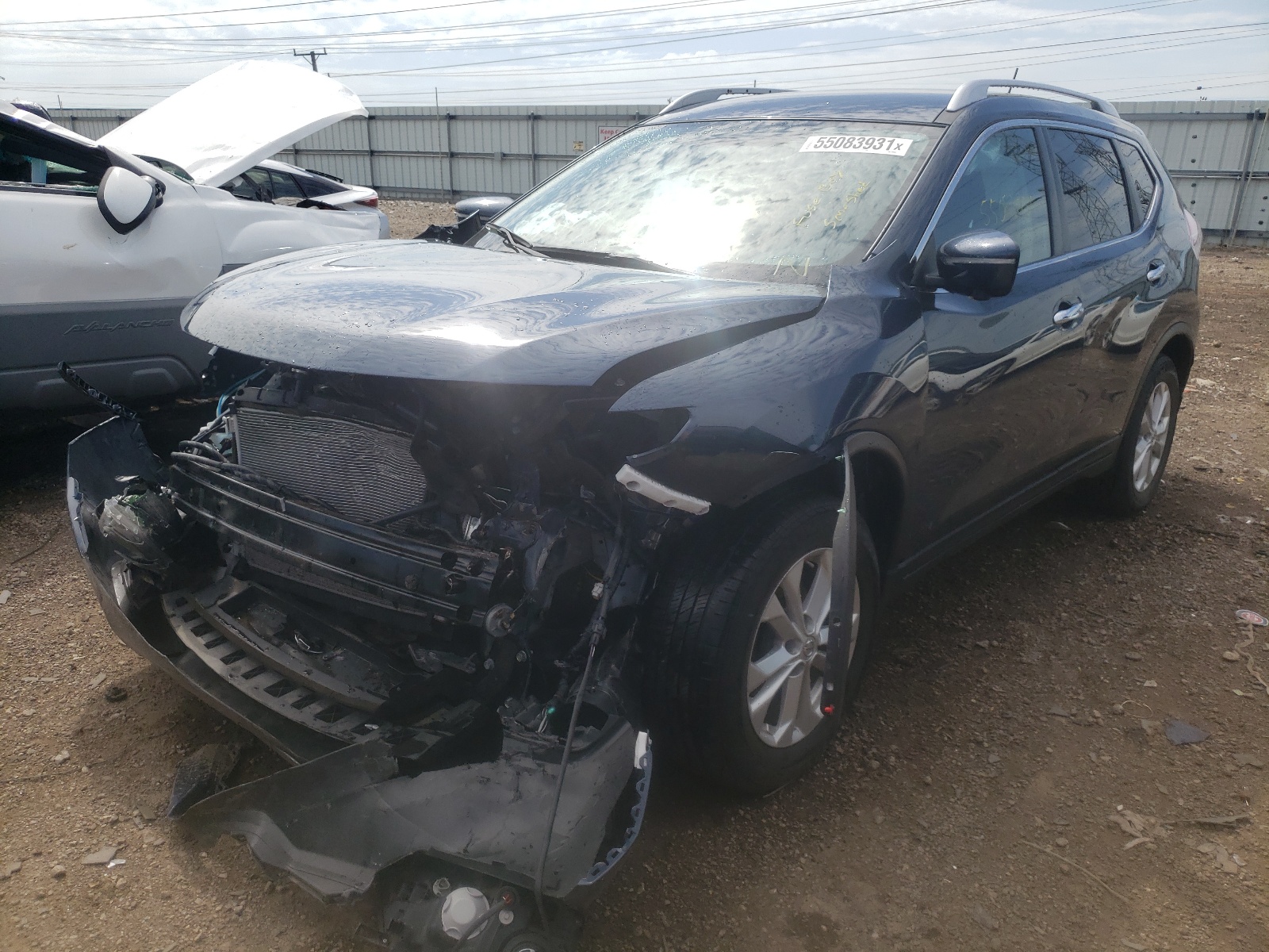 Photo 2 from auction – 2015 NISSAN ROGUE S with VIN KNMAT2MV9FP554389