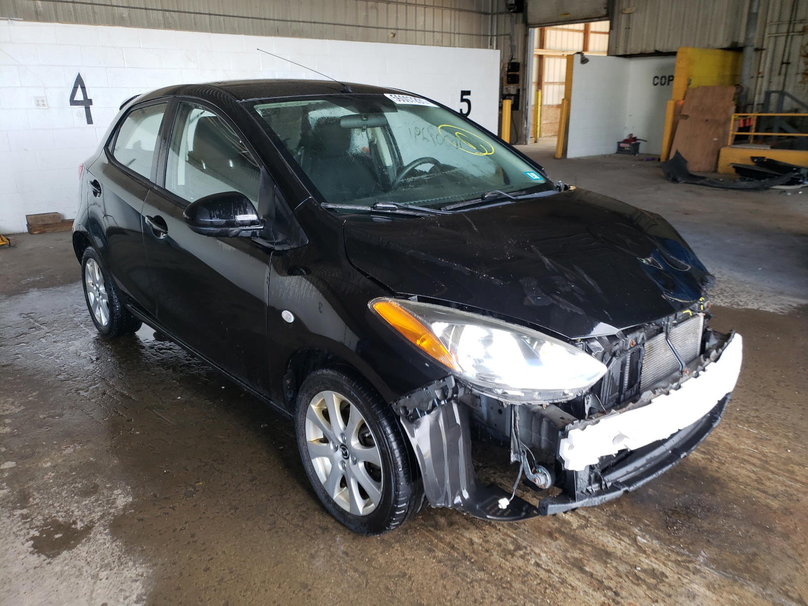 MAZDA MAZDA2 2013 with VIN JM1DE1LY5D0159466 - Photo from auction