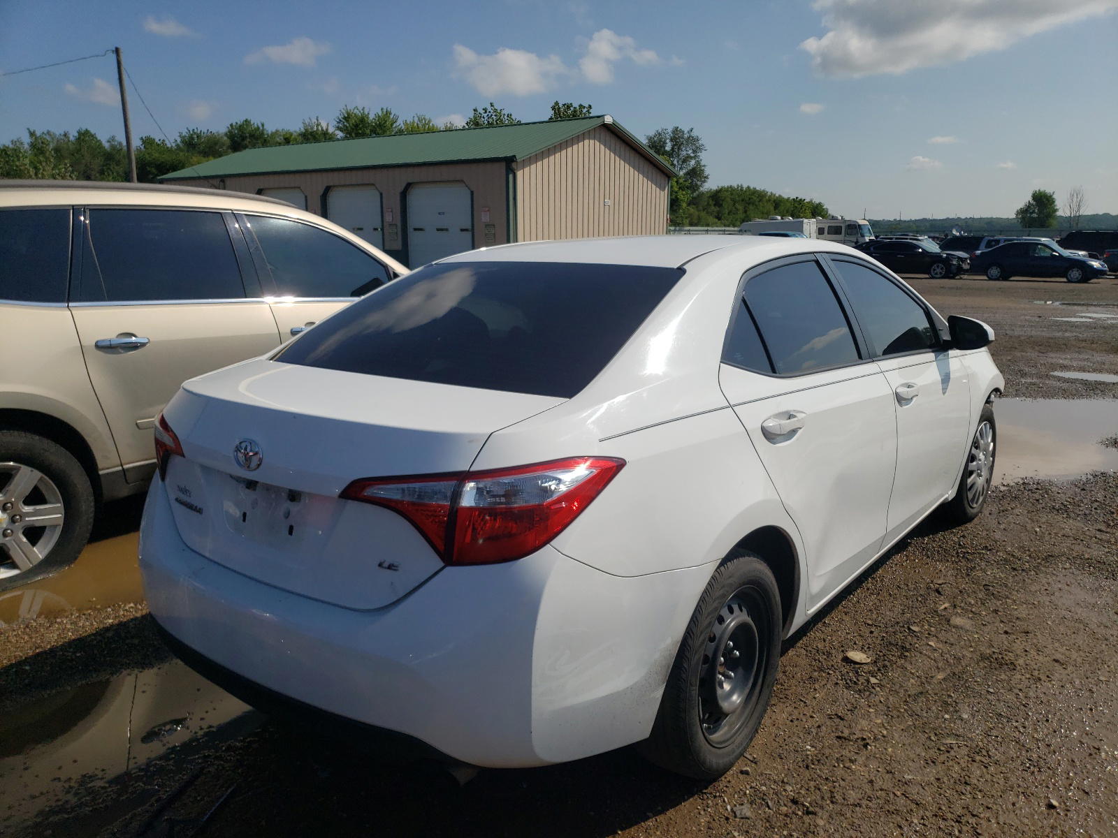 Photo 4 from auction – 2015 TOYOTA COROLLA L with VIN 5YFBURHE3FP207708