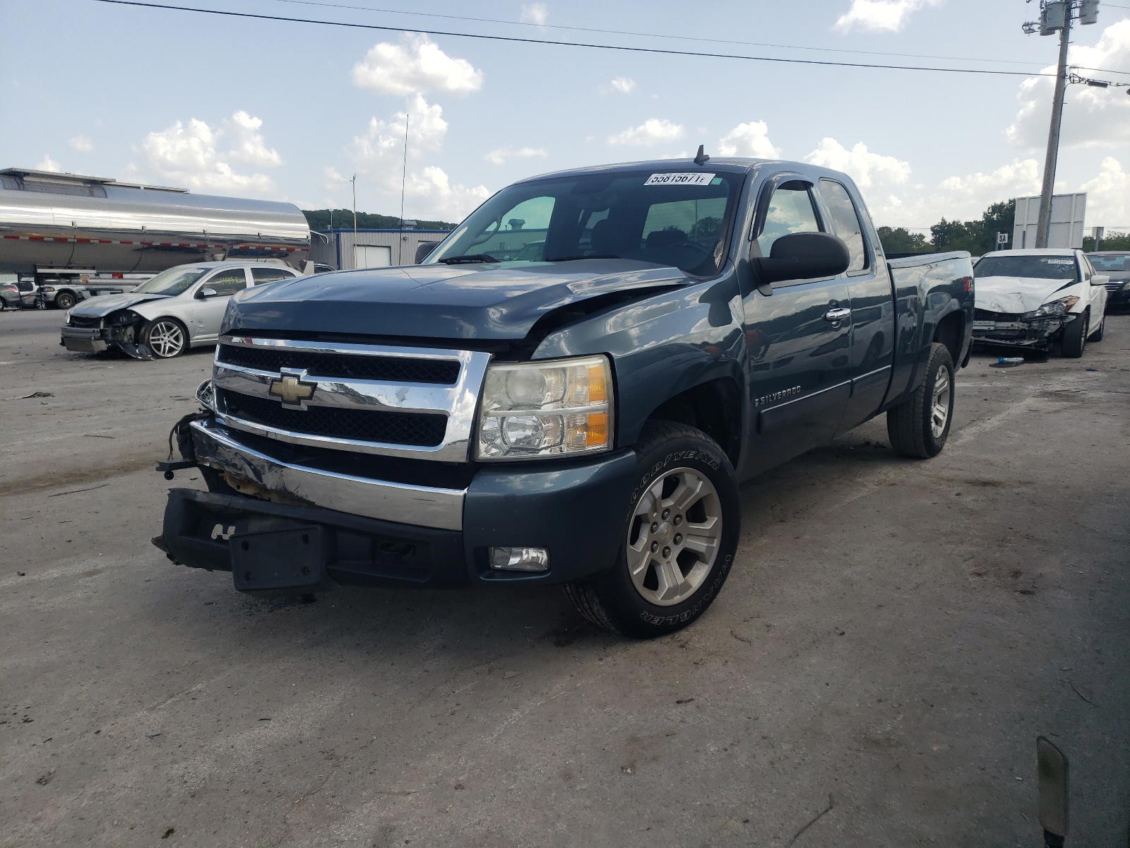Photo 2 from auction – 2008 CHEVROLET SILVERADO with VIN 2GCEK19J981106321