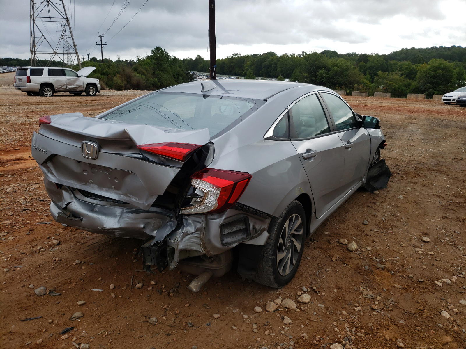 Photo 4 from auction – 2018 HONDA CIVIC EX with VIN 2HGFC2F76JH560539