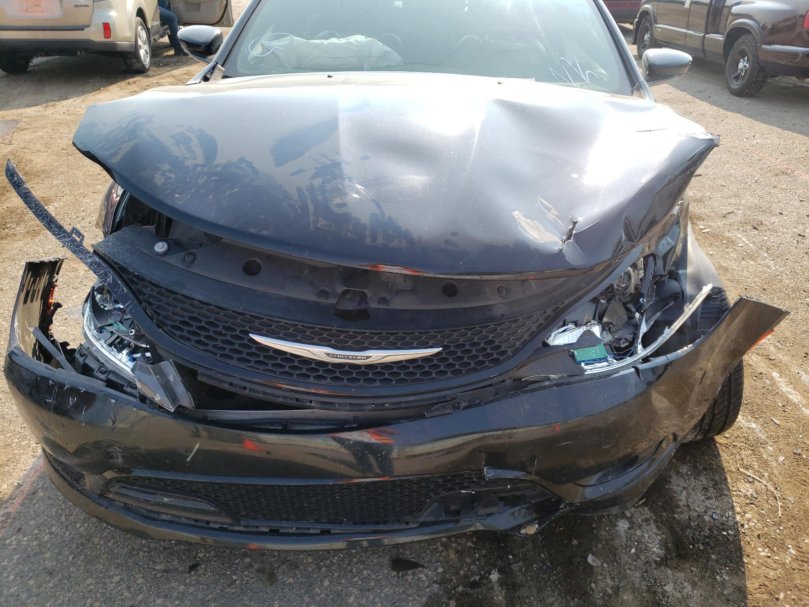 Photo 9 from auction – 2015 CHRYSLER 200 S with VIN 1C3CCCBB3FN727461