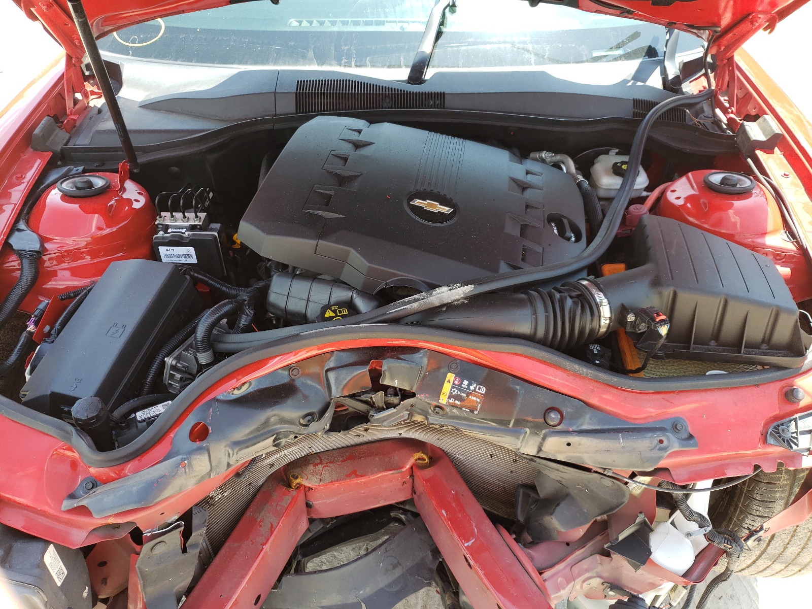 Photo 7 from auction – 2015 CHEVROLET CAMARO LS with VIN 2G1FB1E34F9116211