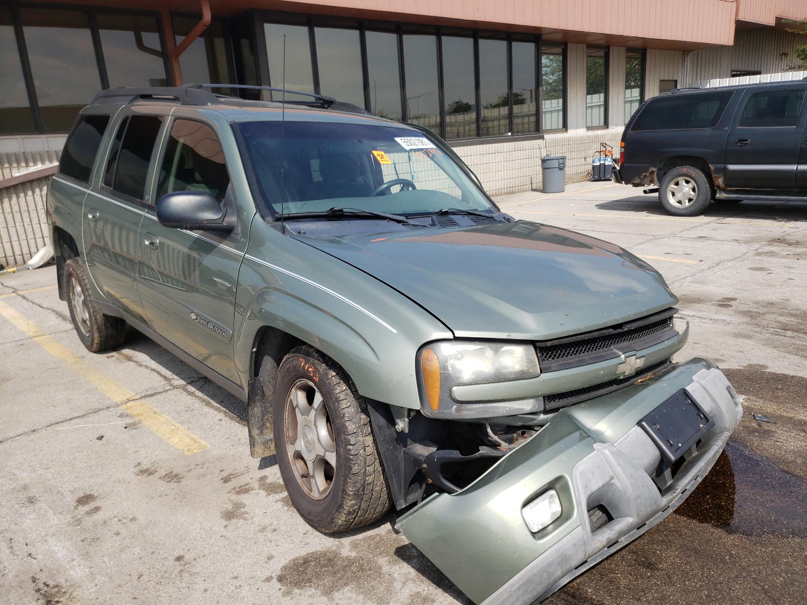 CHEVROLET TRAILBLAZE 2004 with VIN 1GNET16S546133570 - Photo from auction