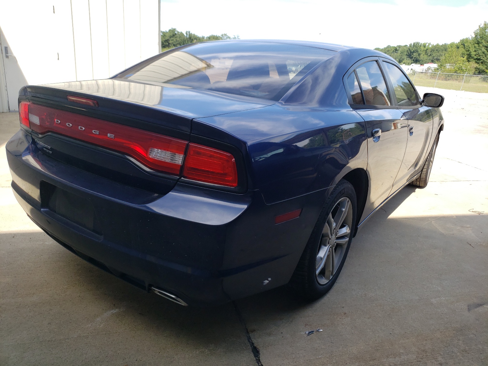 Photo 4 from auction – 2014 DODGE CHARGER SE with VIN 2C3CDXFG0EH269198