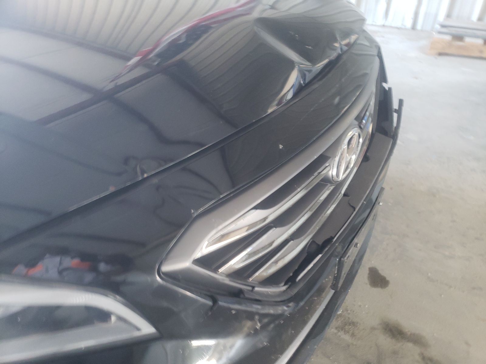 Photo 9 from auction – 2015 HYUNDAI SONATA SPO with VIN 5NPE34AF2FH088228