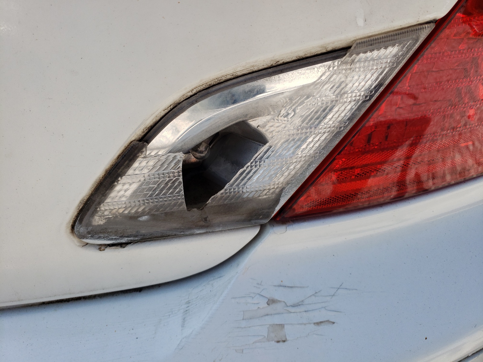 Photo 9 from auction – 2002 TOYOTA AVALON XL with VIN 4T1BF28B62U199328