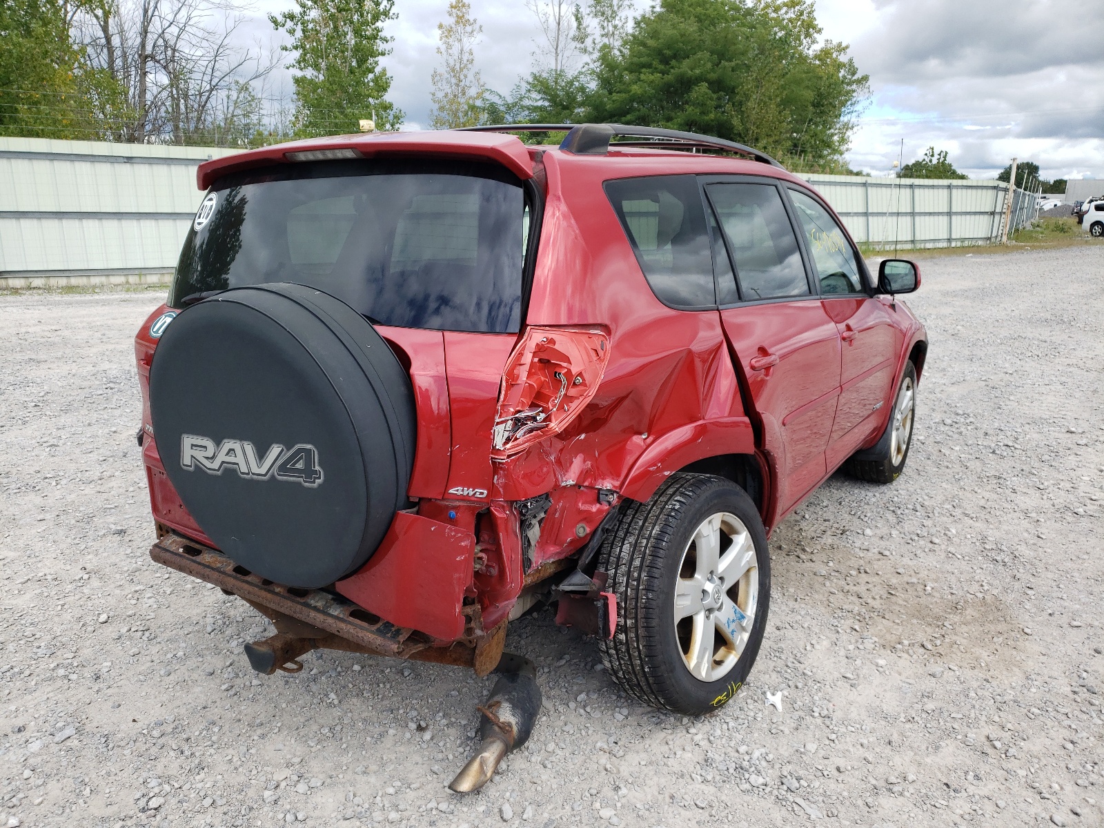 Photo 4 from auction – 2007 TOYOTA RAV4 with VIN JTMBK32V976025886