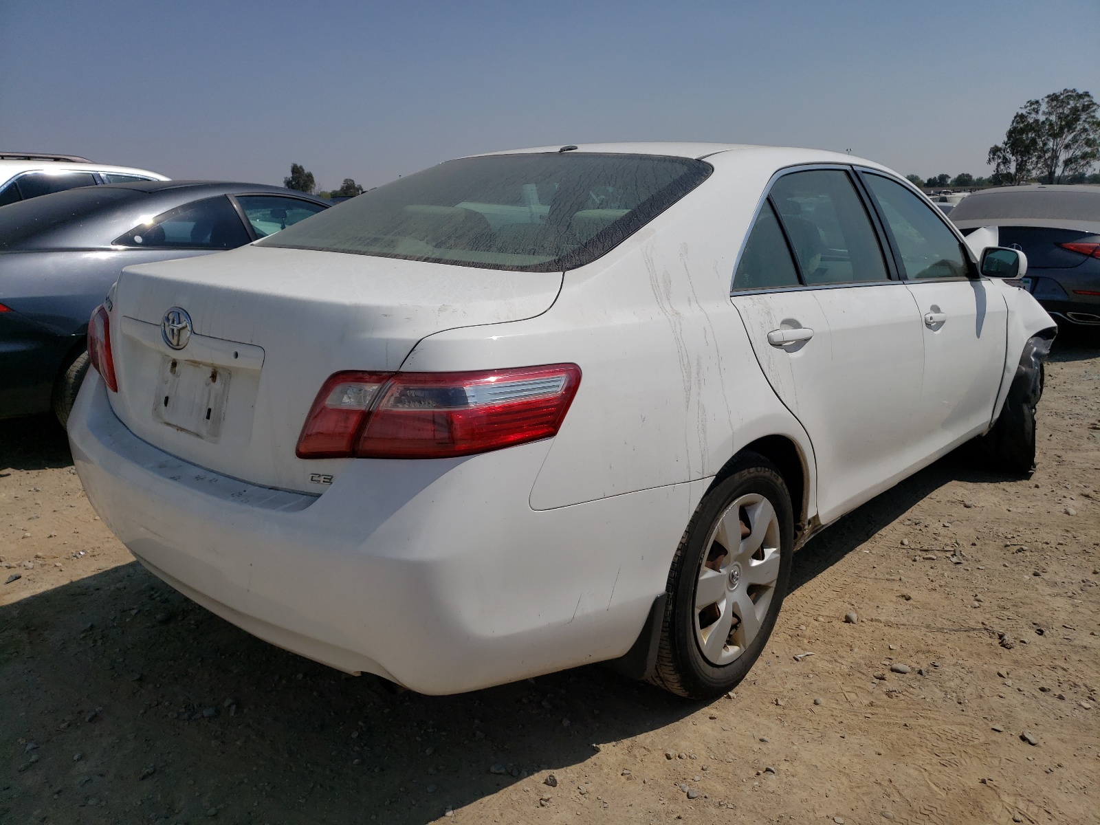 Photo 4 from auction – 2007 TOYOTA CAMRY CE with VIN 4T1BE46K17U674344