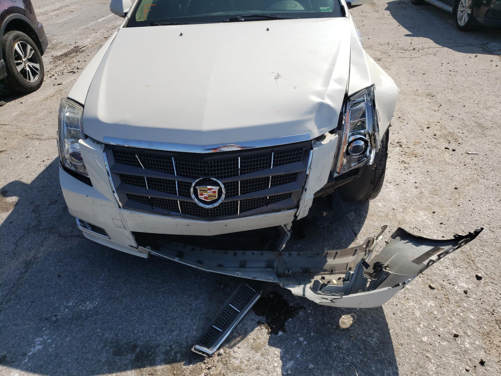 Photo 9 from auction – 2011 CADILLAC CTS PERFOR with VIN 1G6DJ5ED8B0147132