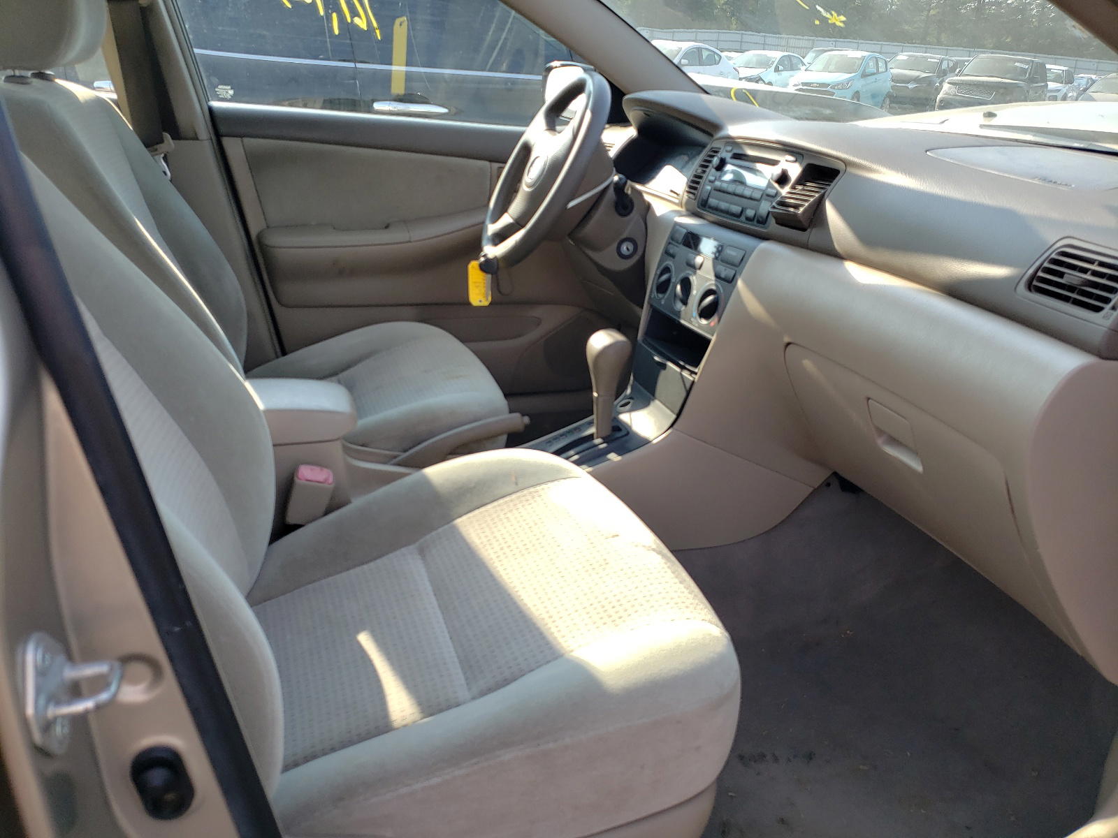 Photo 5 from auction – 2005 TOYOTA COROLLA CE with VIN 2T1BR32E05C443383