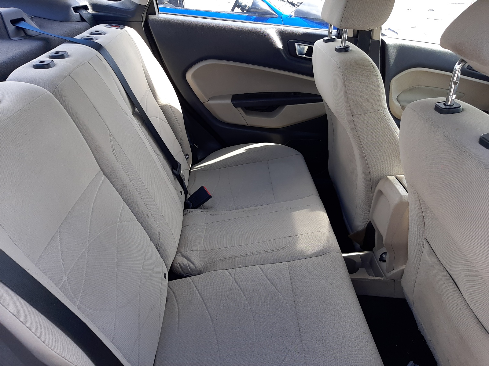 Photo 6 from auction – 2014 FORD FIESTA SE with VIN 3FADP4BJ1EM232790
