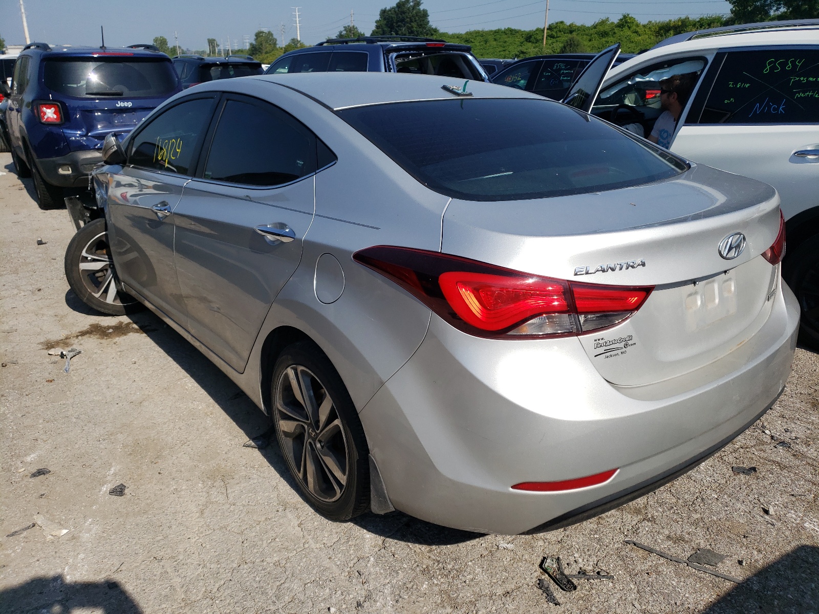 Photo 3 from auction – 2015 HYUNDAI ELANTRA SE with VIN 5NPDH4AE7FH581908