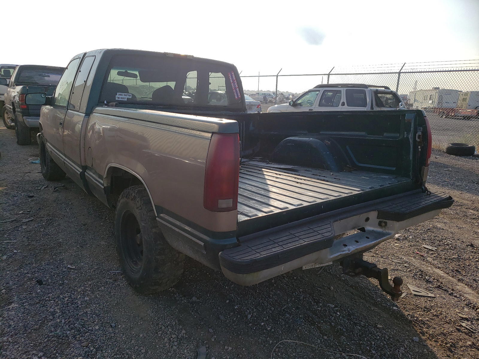 Photo 3 from auction – 1996 CHEVROLET GMT-400 C1 with VIN 2GCEC19R5T1189368