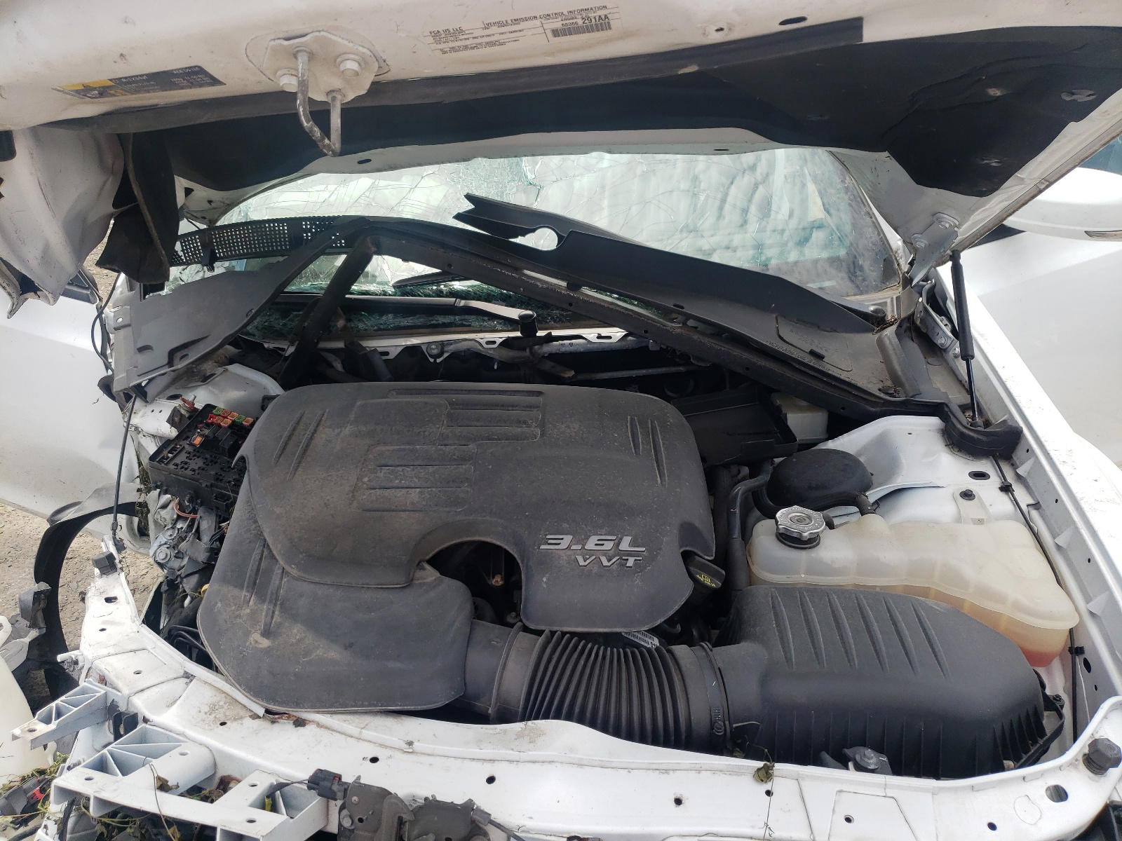 Photo 7 from auction – 2018 CHRYSLER 300 S with VIN 2C3CCAGG2JH204054