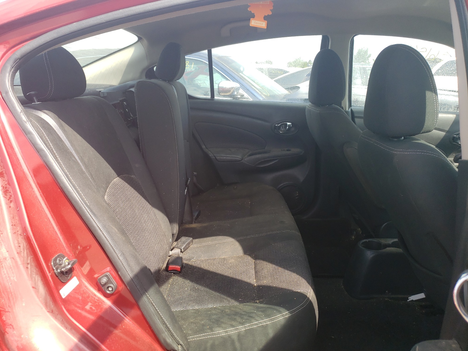 Photo 6 from auction – 2017 NISSAN VERSA S with VIN 3N1CN7AP8HK431468