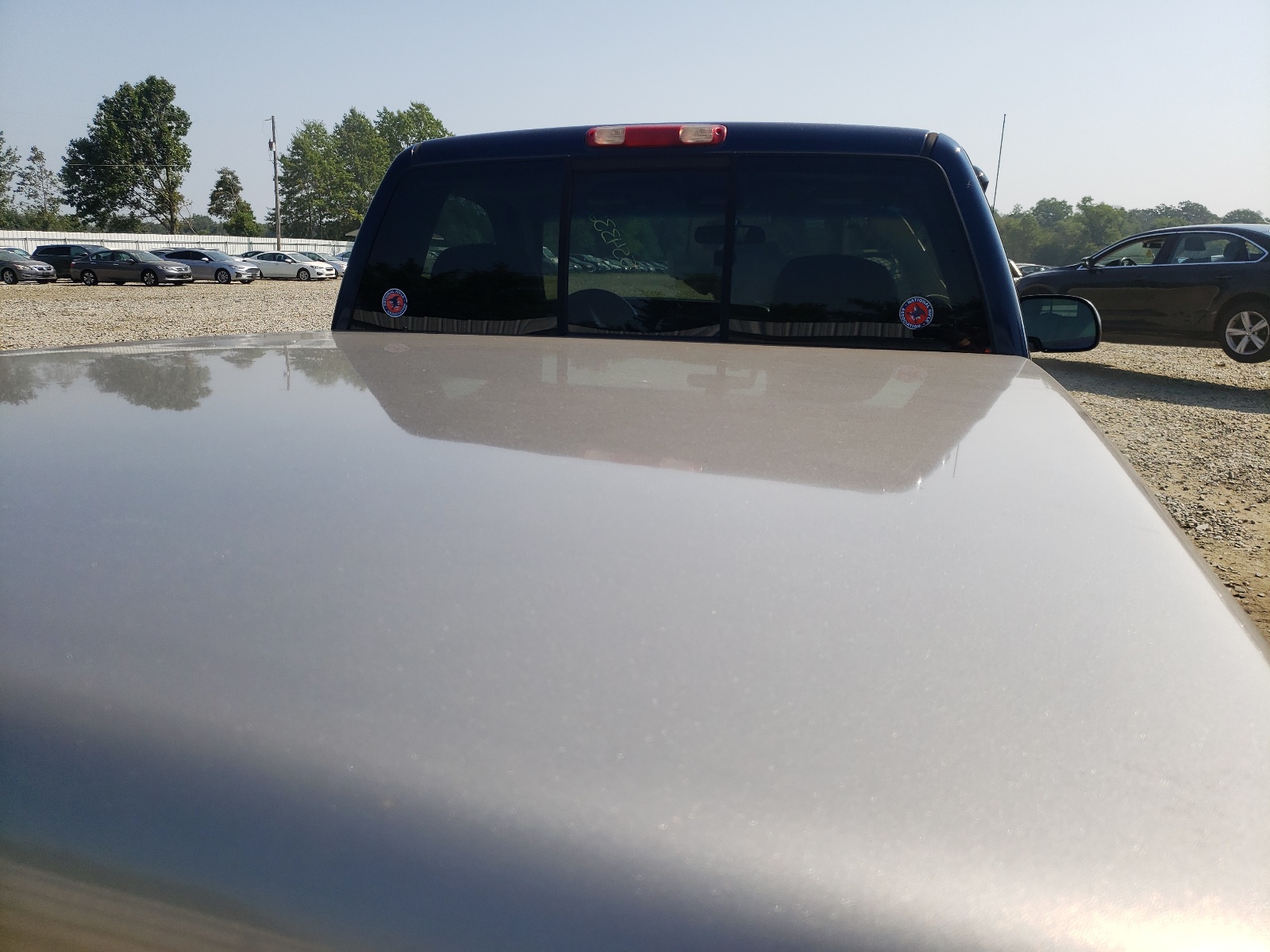 Photo 6 from auction – 1999 CHEVROLET SILVERADO with VIN 1GCEC14T0XZ155547