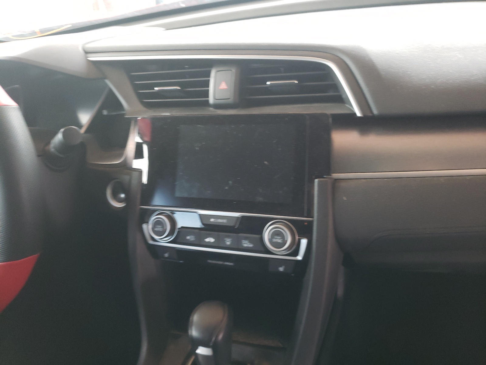 Photo 9 from auction – 2017 HONDA CIVIC EXL with VIN 2HGFC1F75HH657767