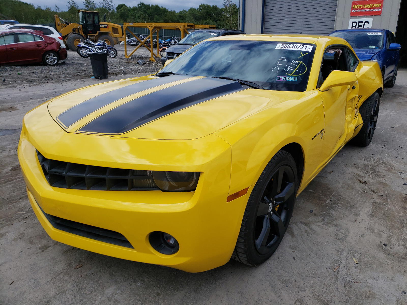 Photo 2 from auction – 2011 CHEVROLET CAMARO LT with VIN 2G1FB1ED4B9126966