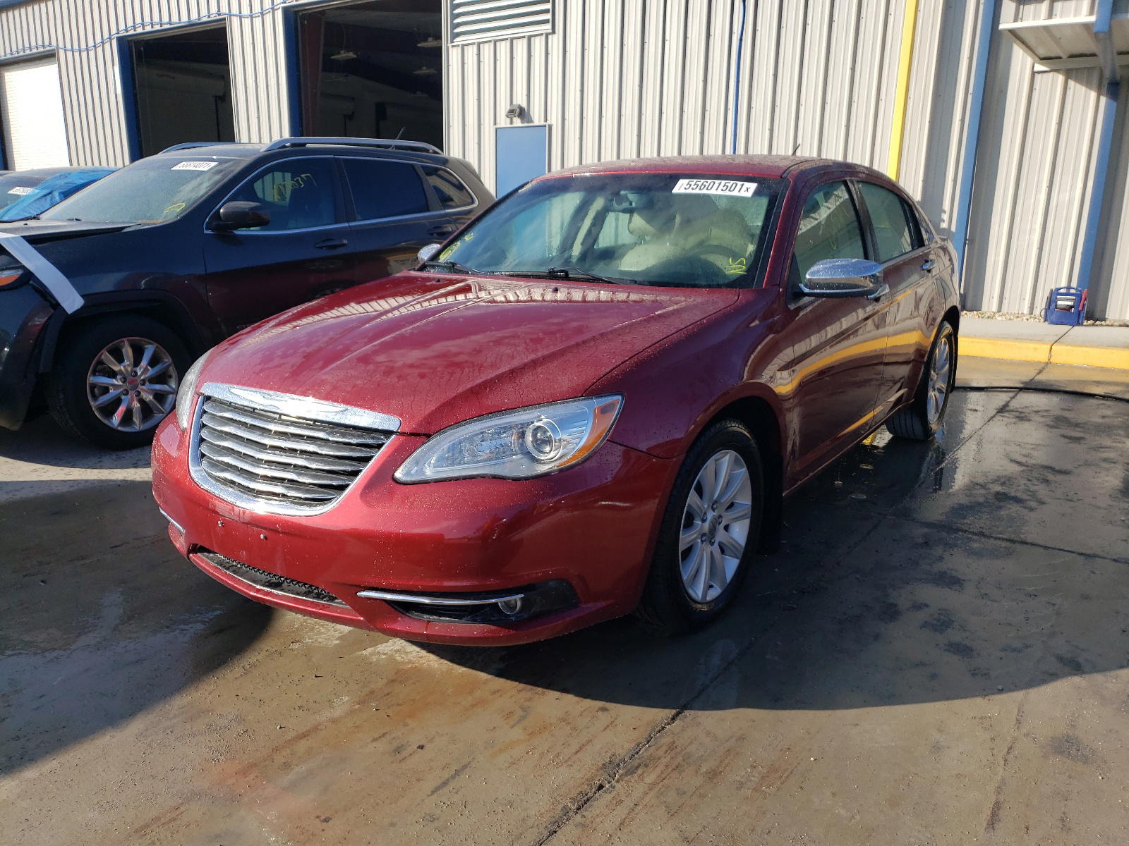 Photo 2 from auction – 2014 CHRYSLER 200 LIMITE with VIN 1C3CCBCG6EN151934