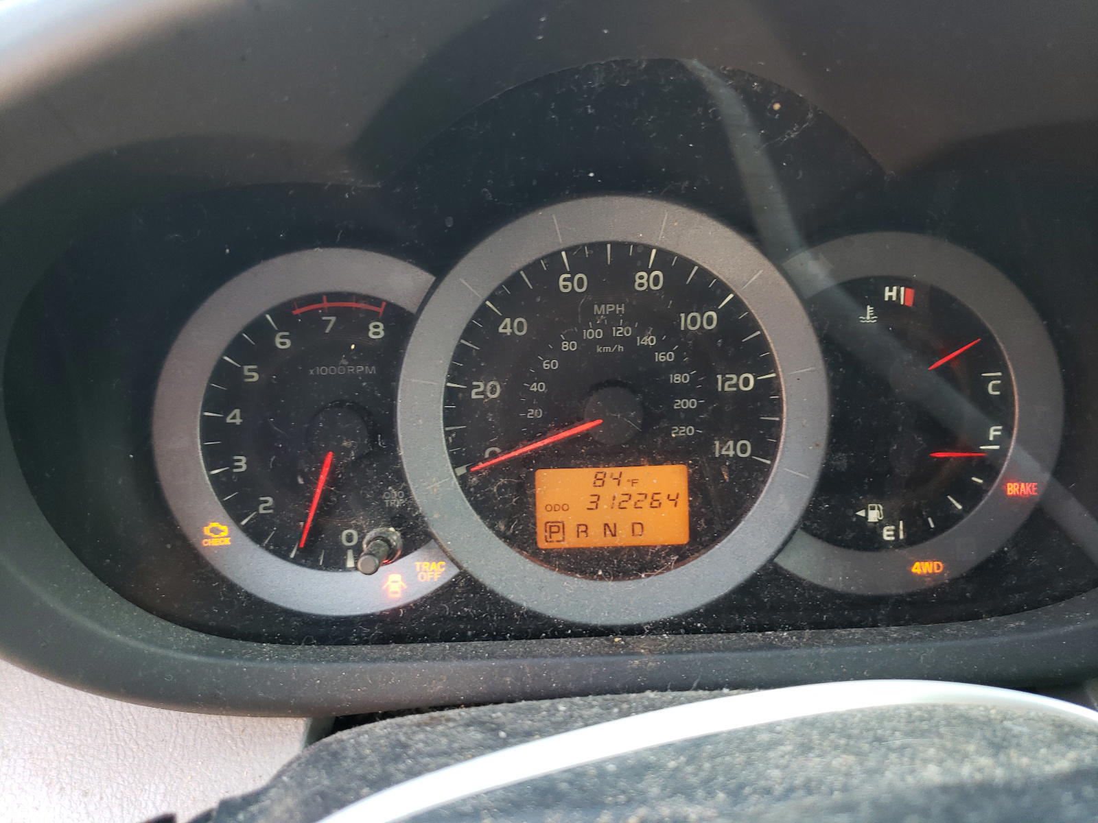Photo 8 from auction – 2012 TOYOTA RAV4 with VIN 2T3BF4DV3CW253611