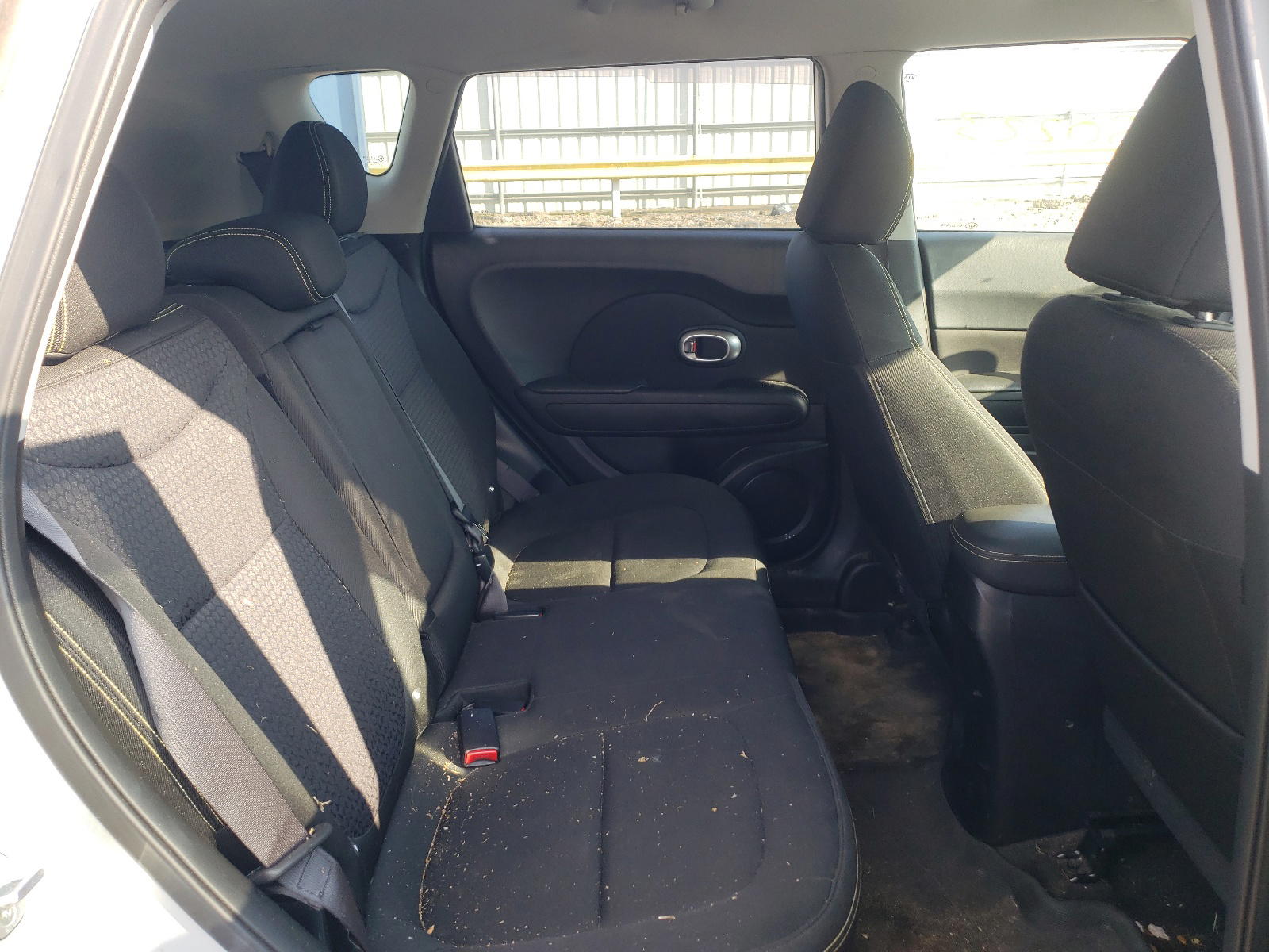 Photo 6 from auction – 2014 KIA SOUL with VIN KNDJP3A50E7705570