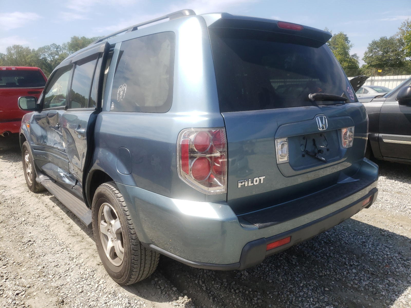 Photo 3 from auction – 2007 HONDA PILOT EXL with VIN 5FNYF28517B014689