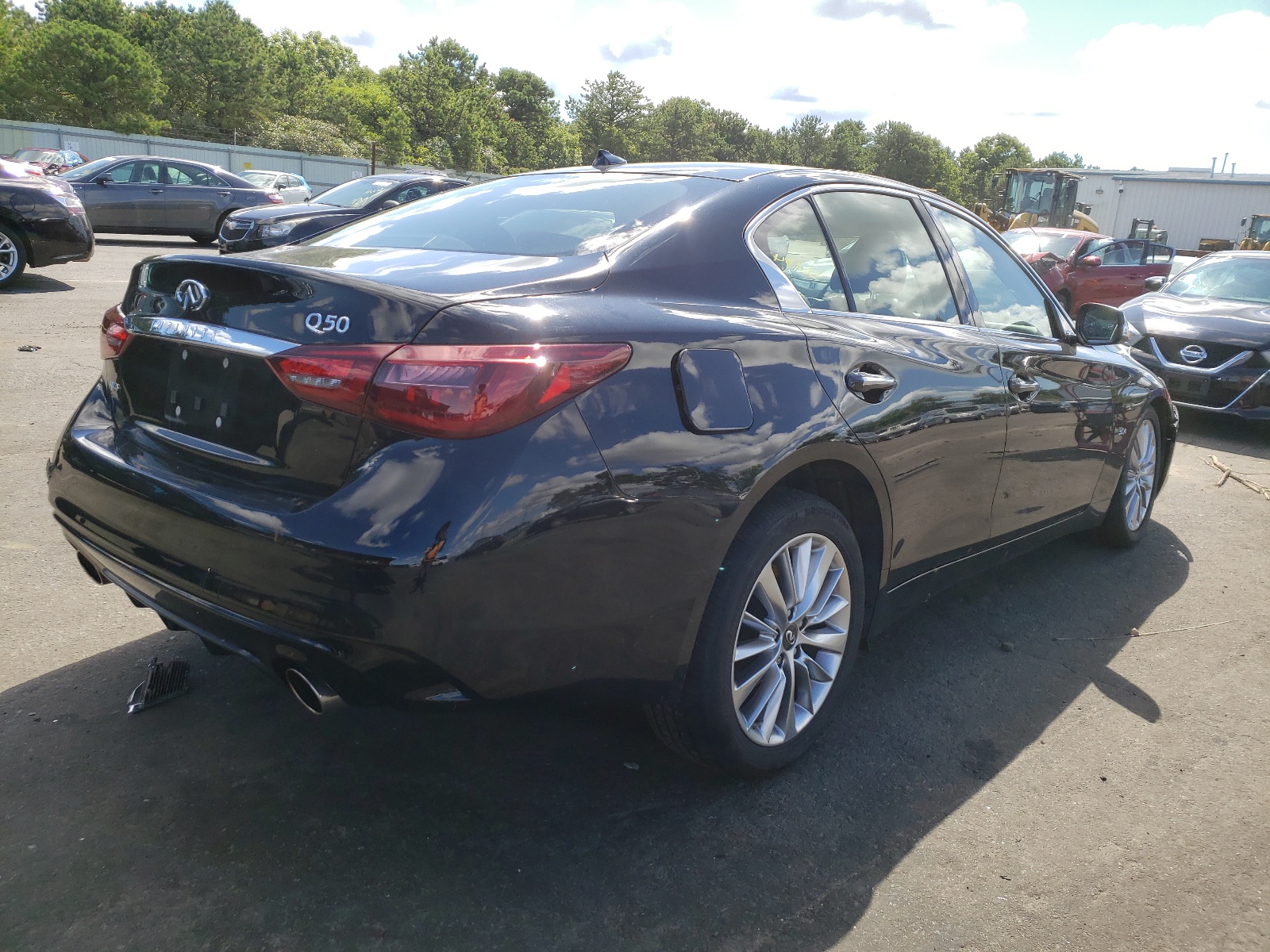 Photo 4 from auction – 2018 INFINITI Q50 LUXE with VIN JN1EV7AR4JM436280