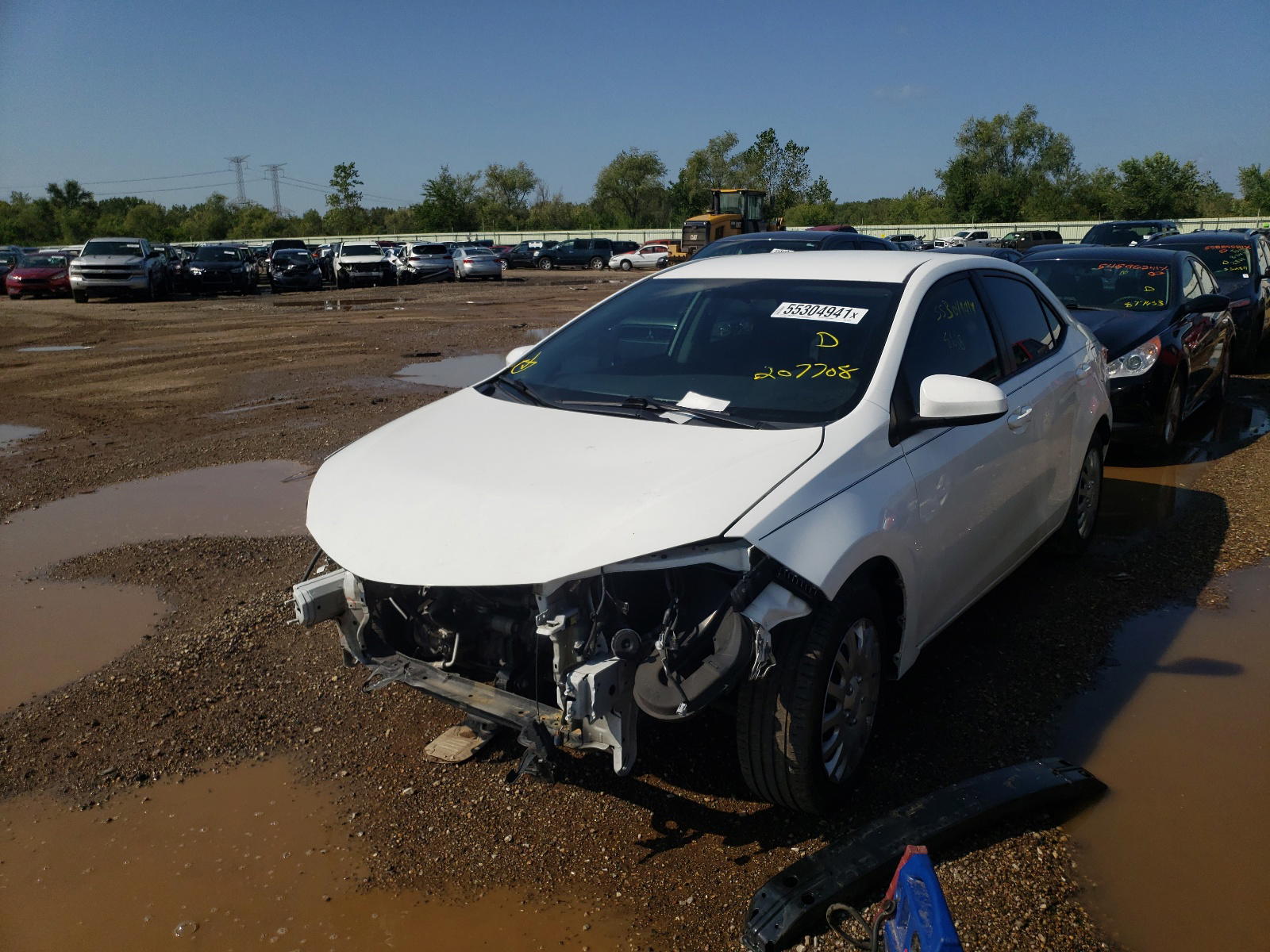 Photo 2 from auction – 2015 TOYOTA COROLLA L with VIN 5YFBURHE3FP207708