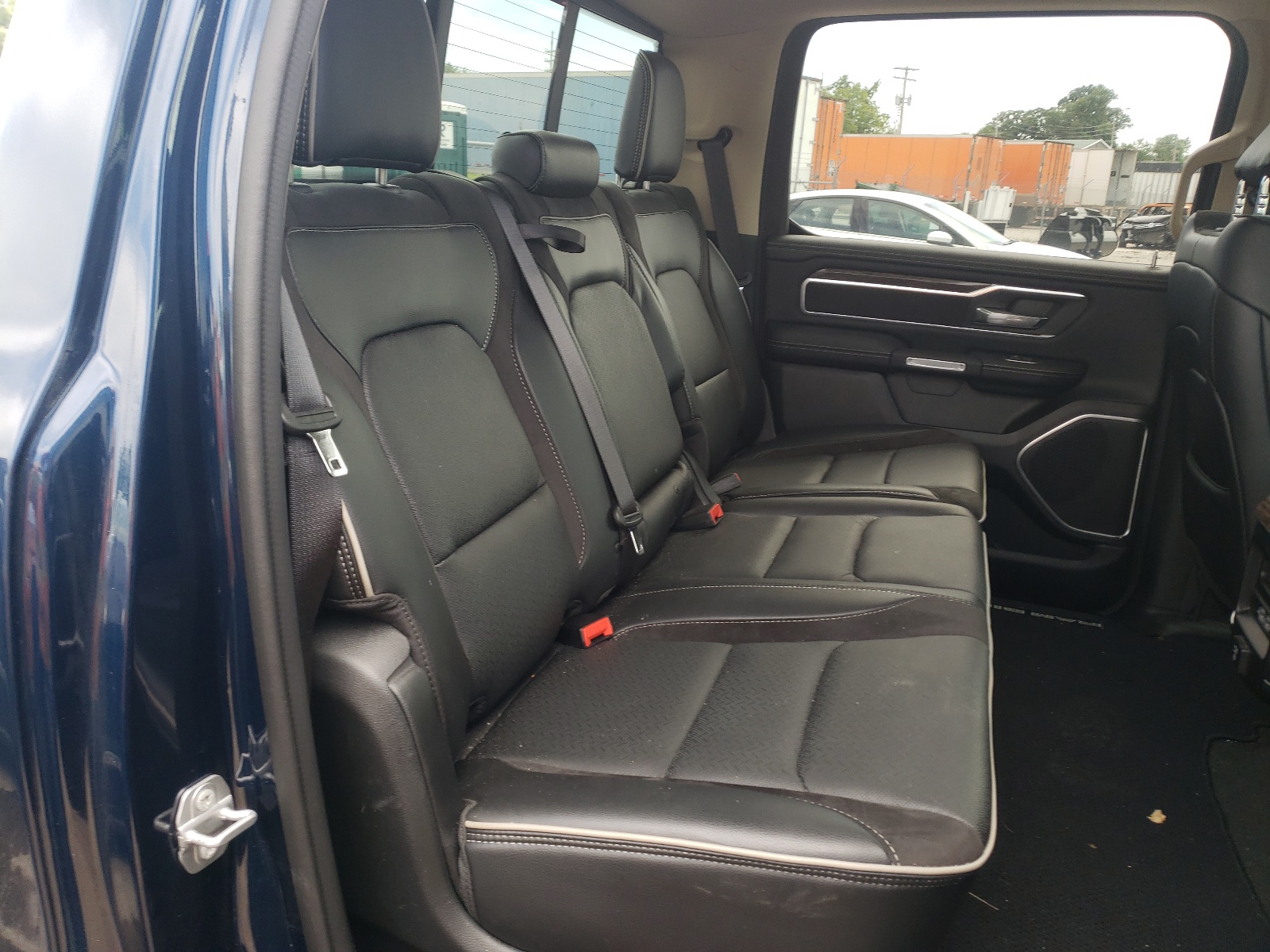 Photo 6 from auction – 2020 RAM 1500 LARAM with VIN 1C6SRFRM8LN258465