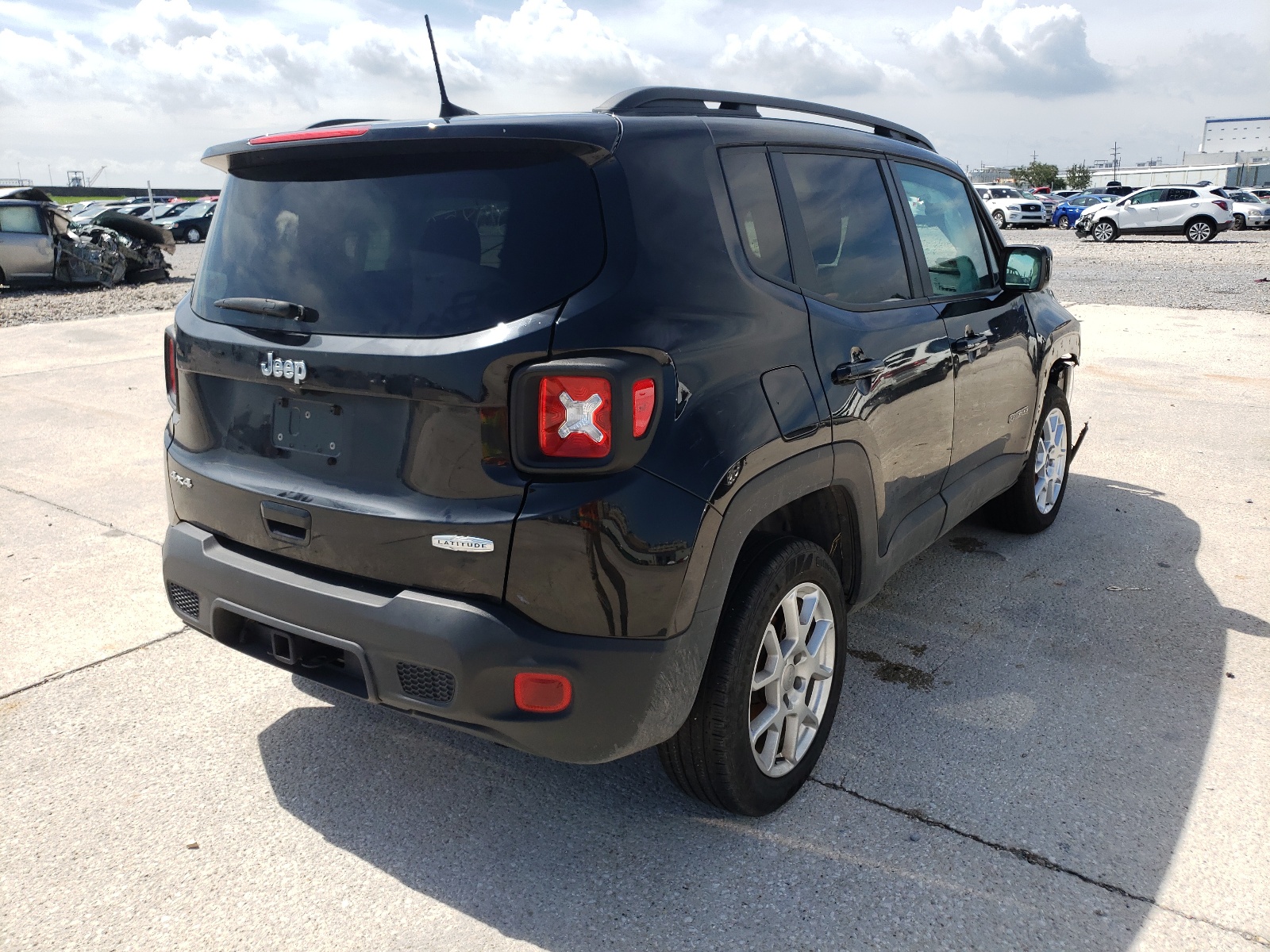 Photo 4 from auction – 2019 JEEP RENEGADE L with VIN ZACNJBBB9KPK57178